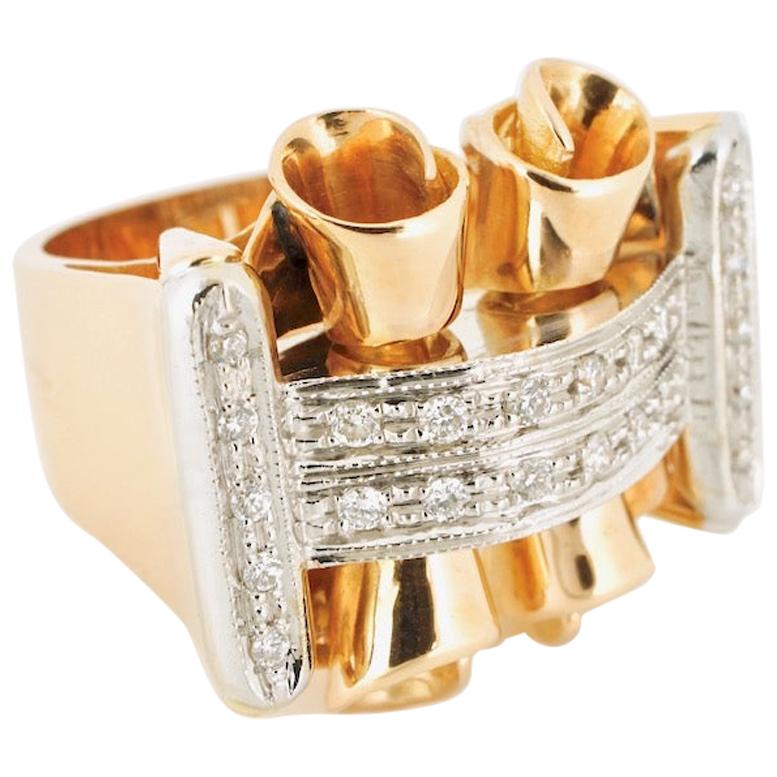 Vintage 18 Karat Rose Gold Diamond Retro Ring For Sale