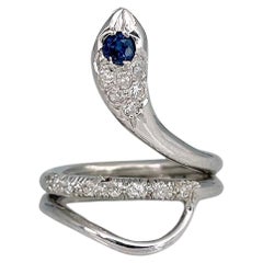 Vintage 18 Karat White Gold 0.15 Carat Sapphire 0.20 Carat Diamond Snake Ring