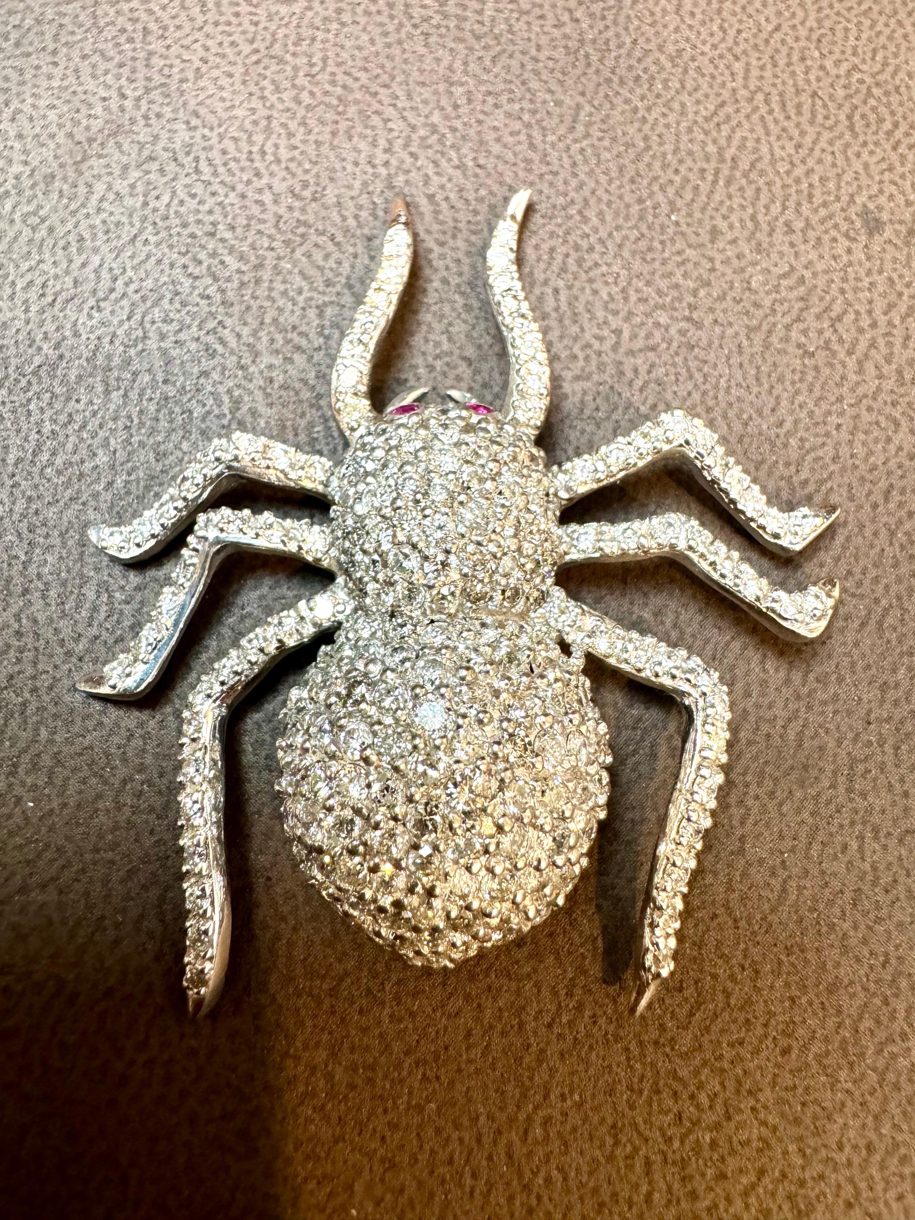 Vintage or blanc 18 carats et 7.7 ct de  Araignée de diamant  Broche / épingle , 18.8 Gm Unisexe en vente