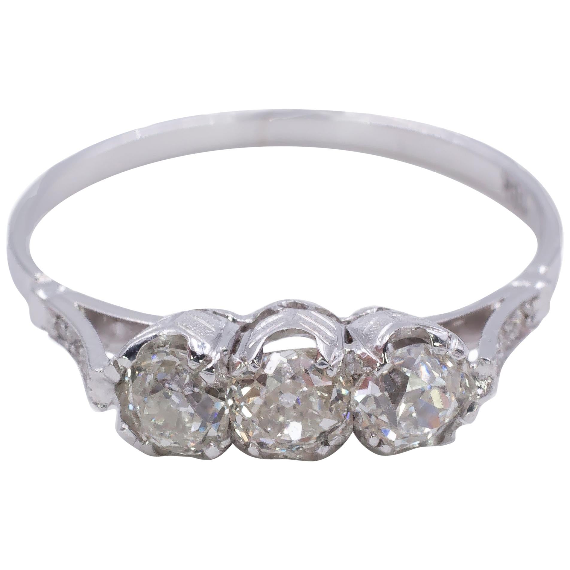 Vintage 18 Karat White Gold and 1.09 Carat Diamond Three-Stone Ring, 1950s