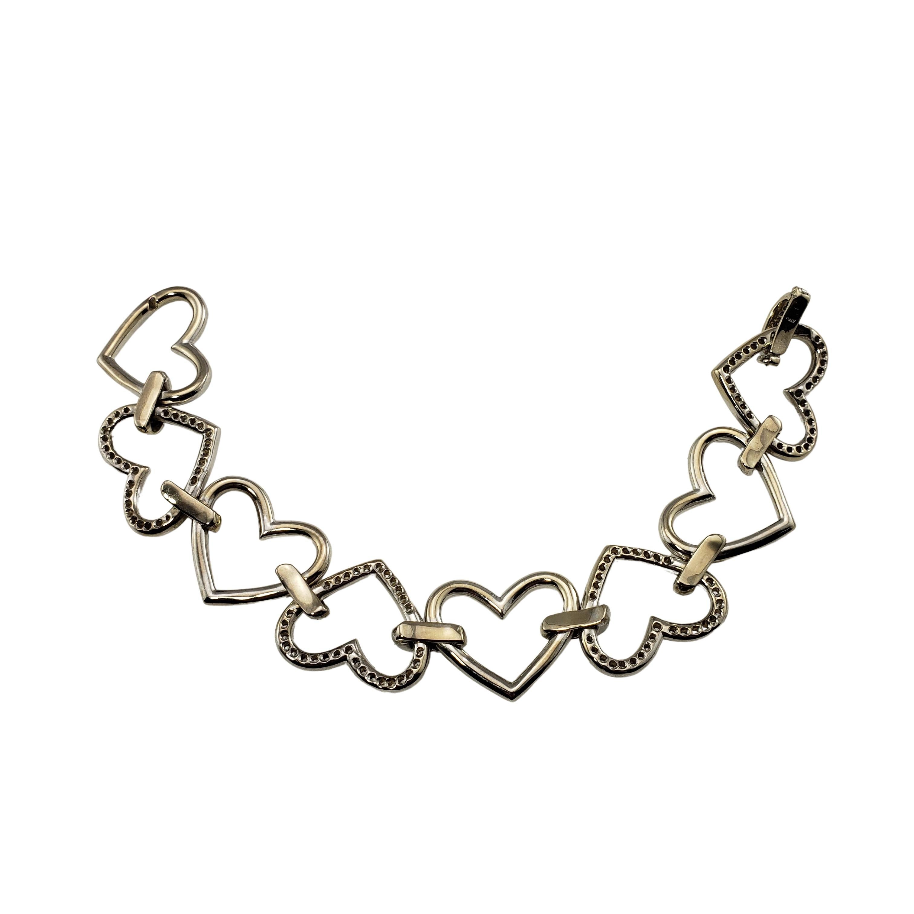 Women's Vintage 18 Karat White Gold and Diamond Heart Link Bracelet For Sale