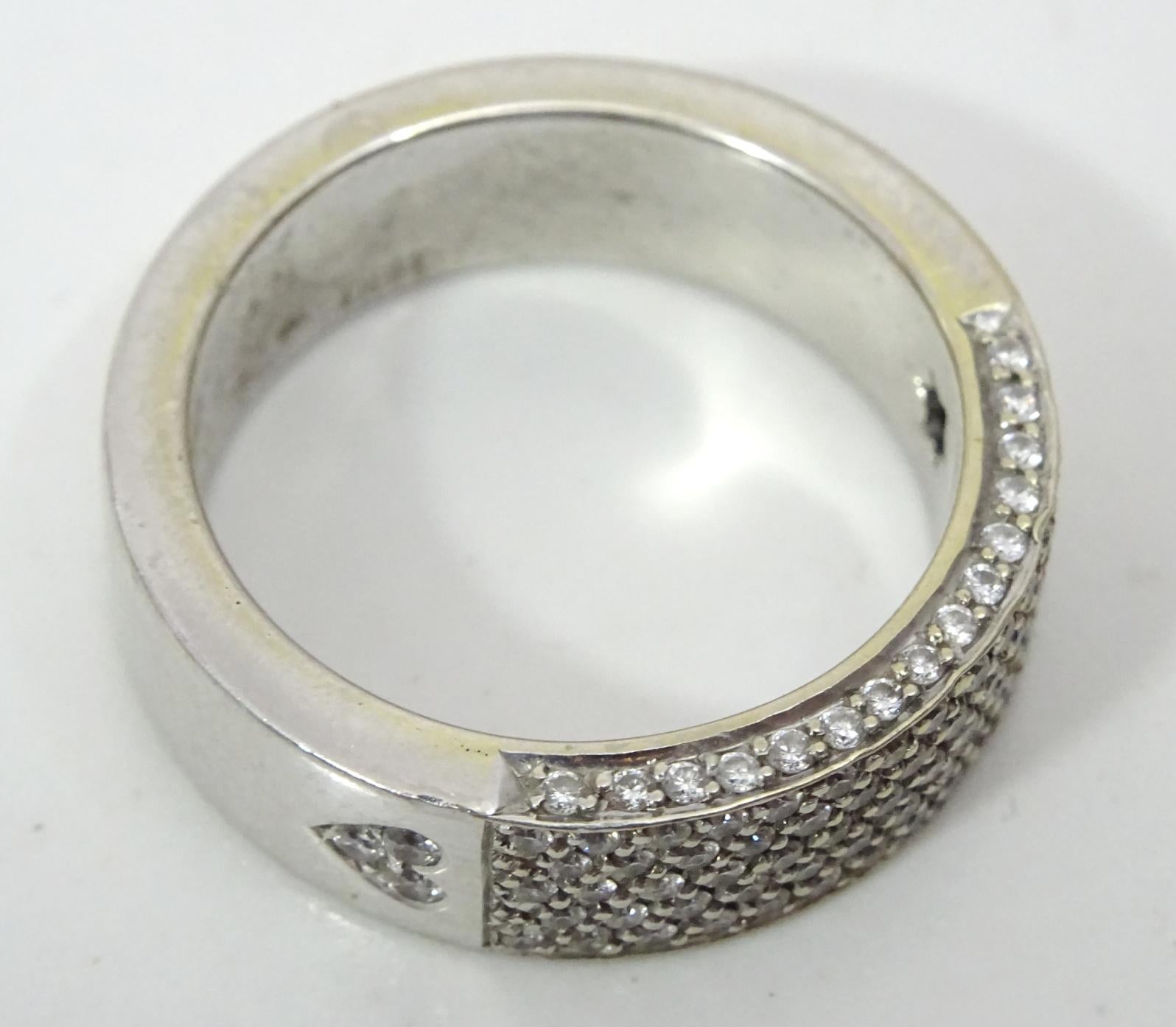 Modernist Vintage 18 karat White Gold and Pave Diamond Ring For Sale