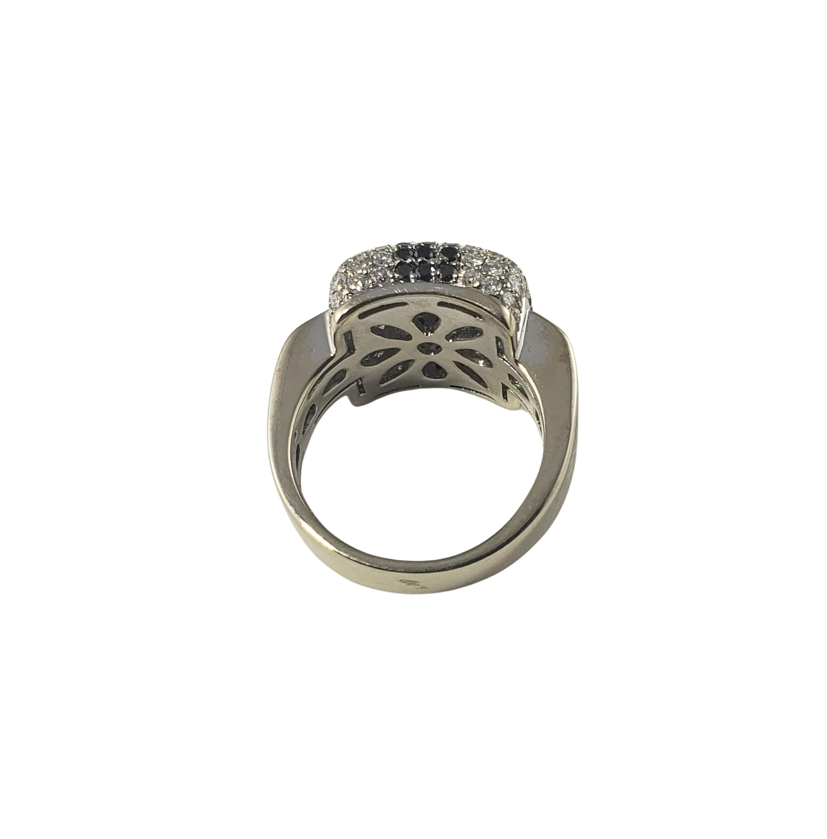Women's 18 Karat White Gold Black and White Diamond Ring For Sale