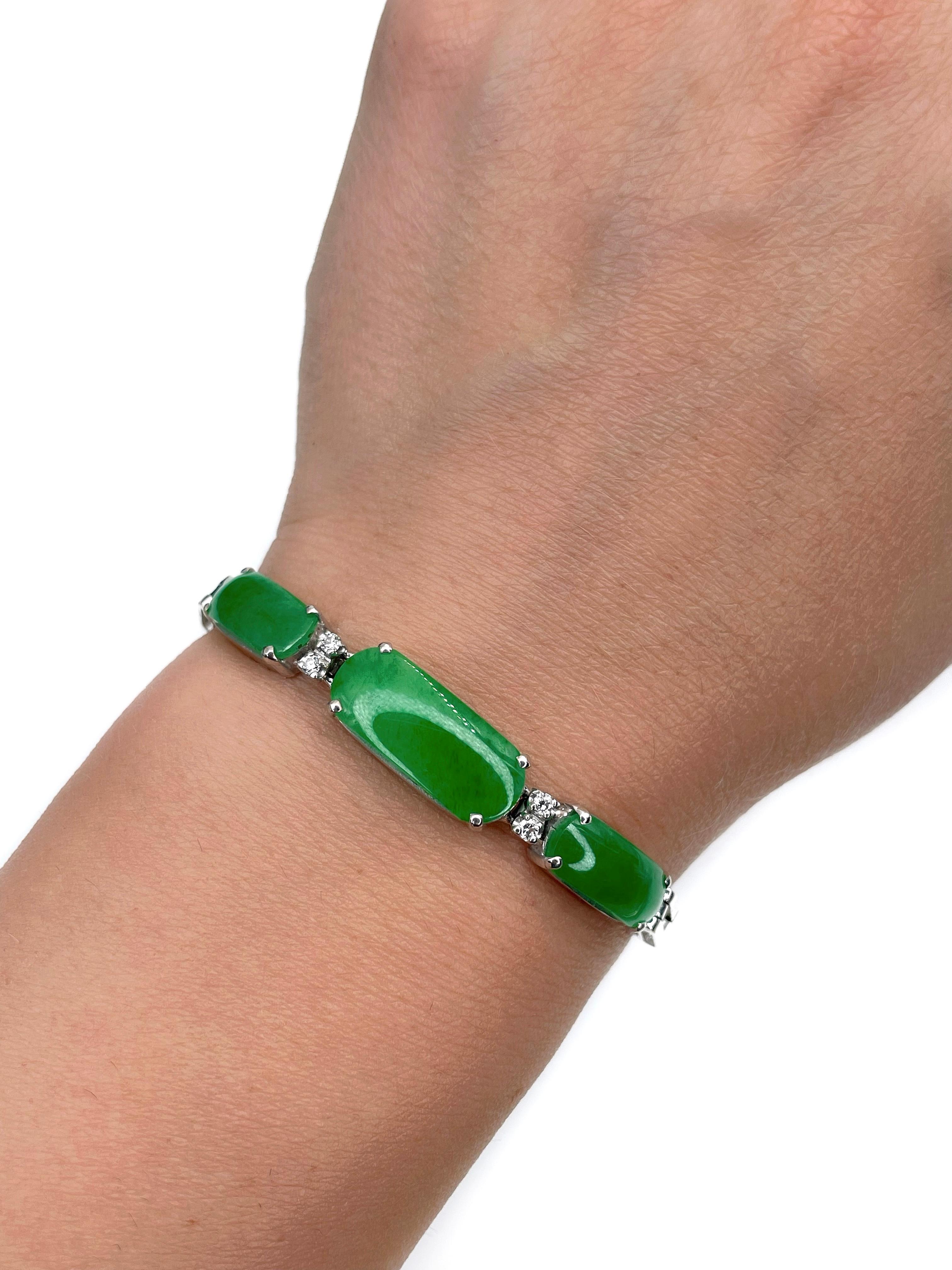 IMPORTANT: it is suitable for a narrow wrist - length 15.5cm 

This is a beautiful vintage chain bracelet crafted in 18K white  gold. Circa 1960. 

The piece features:
- jades: 3pcs., cabochon cut, apple green
- diamonds: 4pcs., round brilliant cut,