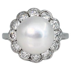 Vintage 18 Karat Weißgold Perle 1,00 Karat Diamant-Cluster-Ring