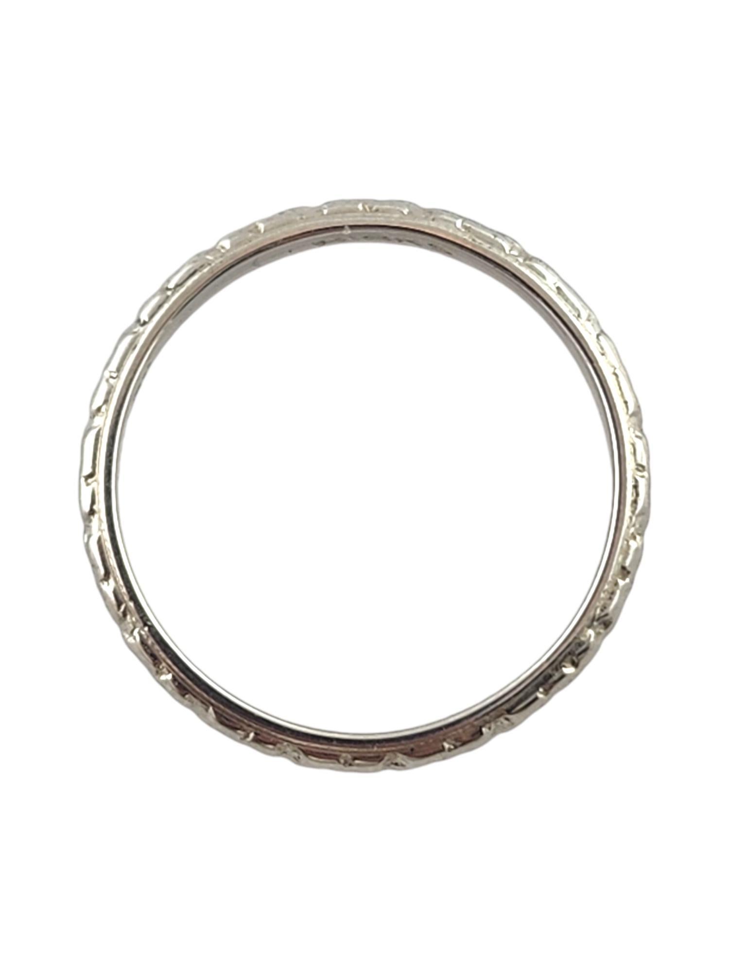 Women's Vintage 18 Karat White Gold Wedding Band Size 7.25 #19281 For Sale