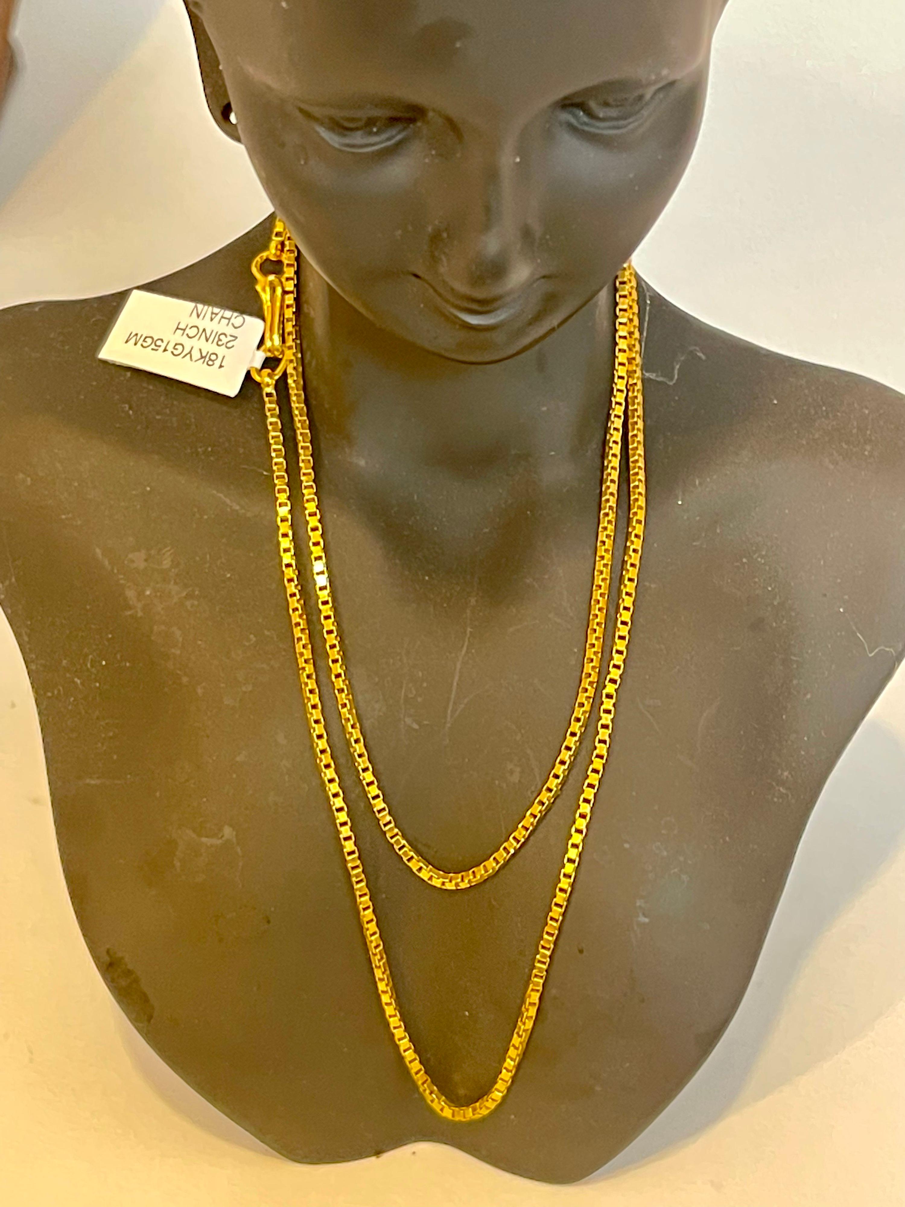 Vintage 18 Karat Yellow Gold 15 Gm Box Chain Necklace In Excellent Condition In New York, NY