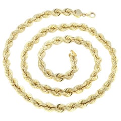 Vintage 18 Karat Yellow Gold 16 Gm Rope Chain, Opera Length