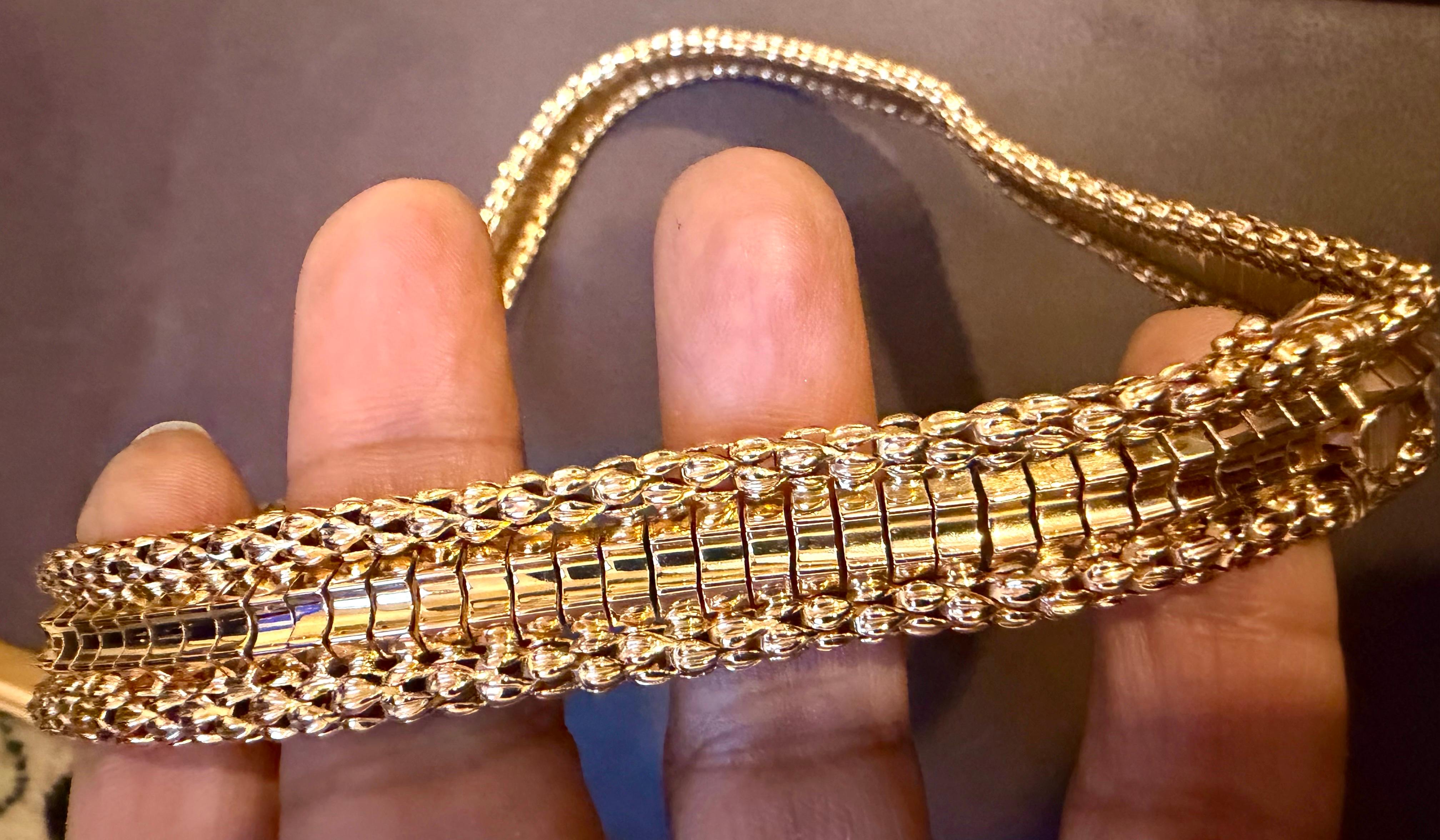 Vintage 18 Karat Yellow Gold 55.5 Gm Choker Link Like Chain Unisex, 16