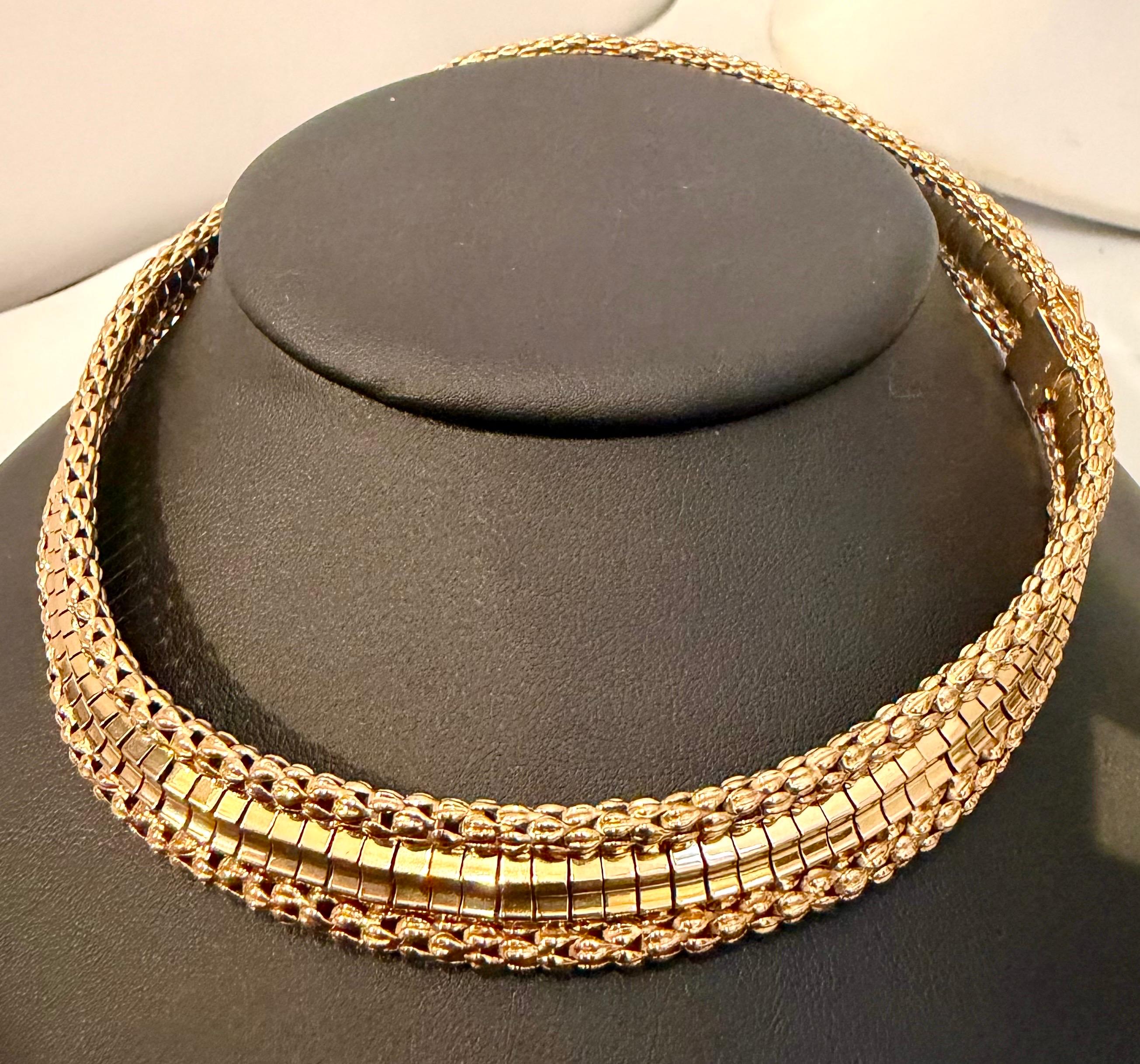Vintage 18 Karat Yellow Gold 55.5 Gm Choker Link Like Chain Unisex, 16