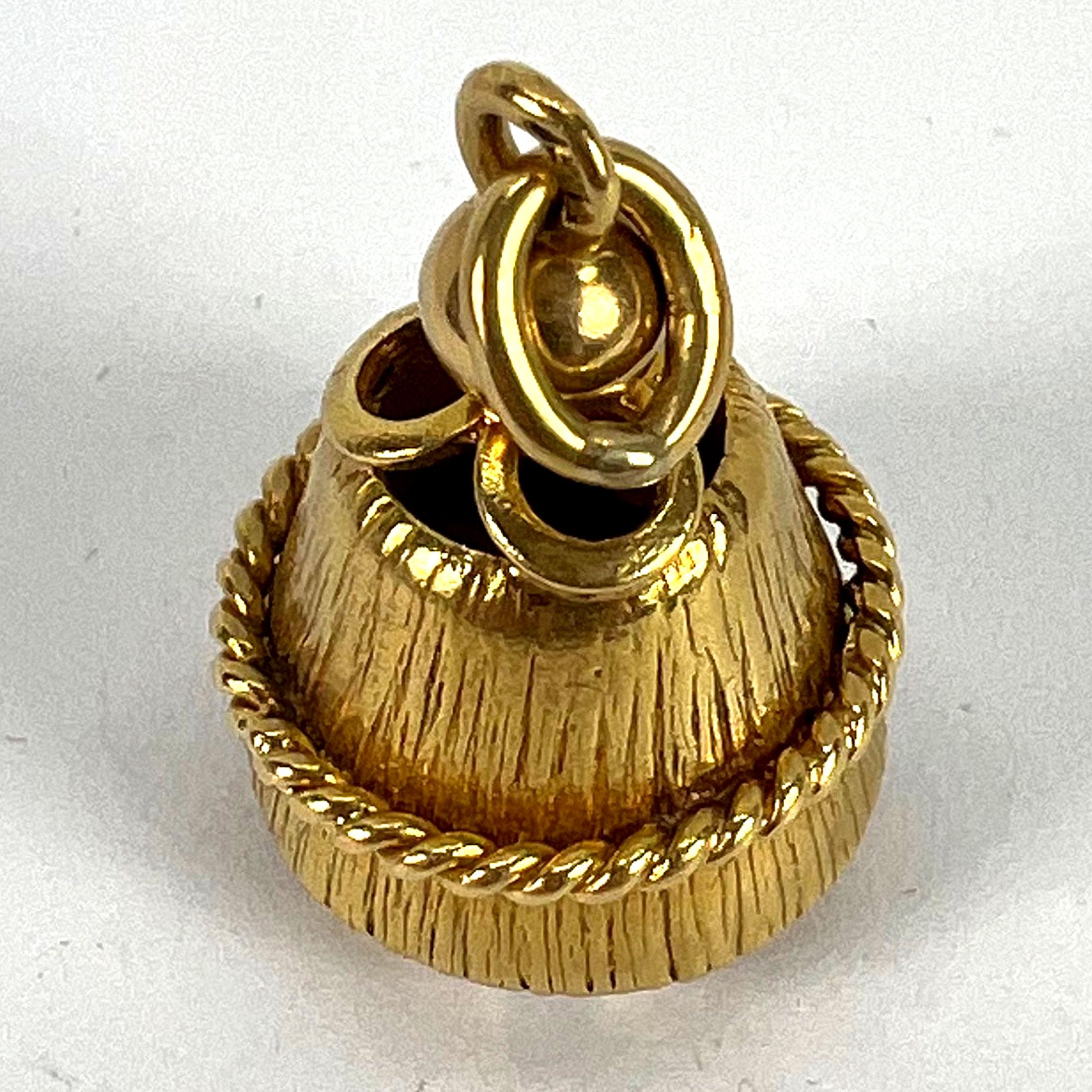 Vintage 18 Karat Gelbgold Amethyst Barrel Charm Anhänger im Angebot 12