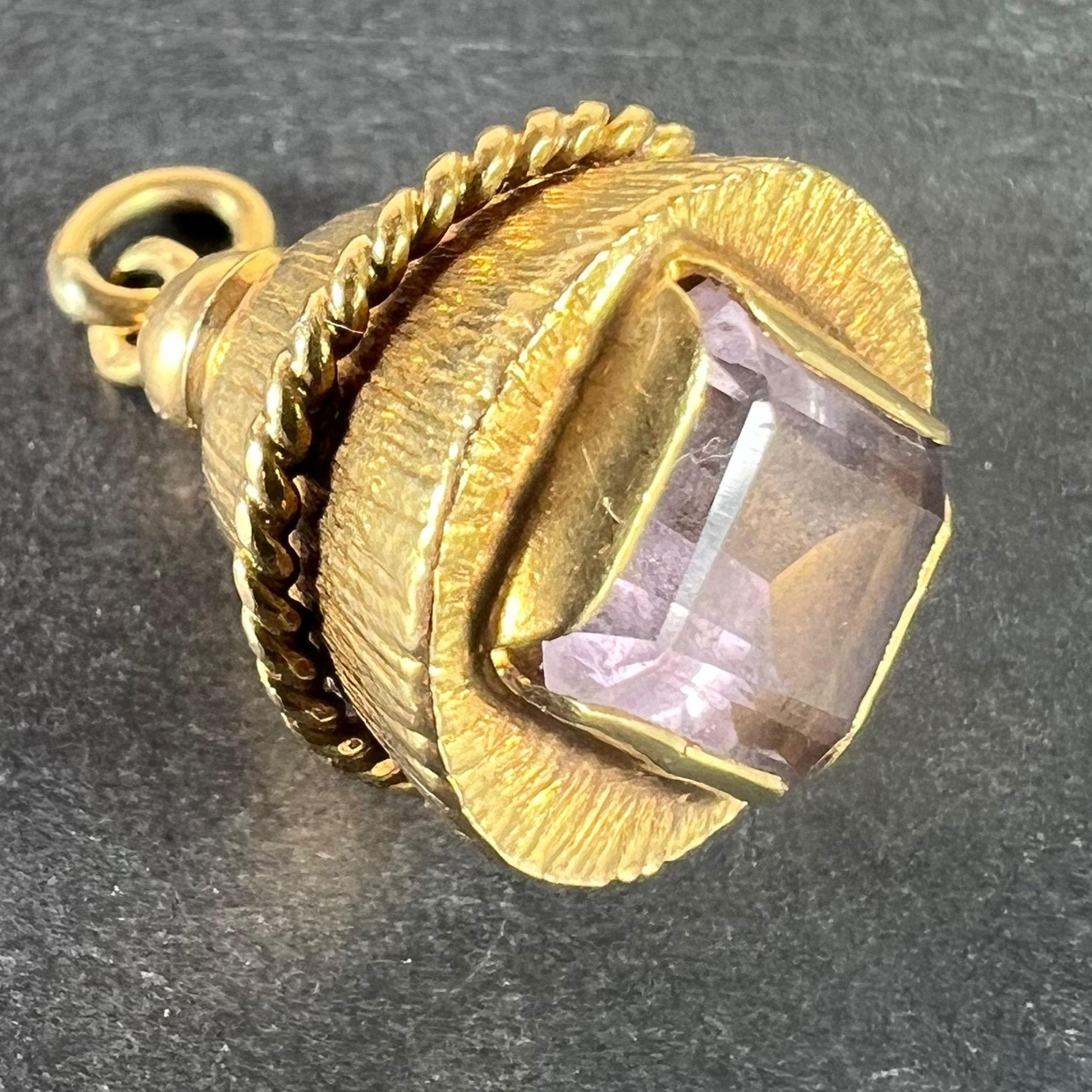 Vintage 18 Karat Gelbgold Amethyst Barrel Charm Anhänger im Zustand „Gut“ im Angebot in London, GB