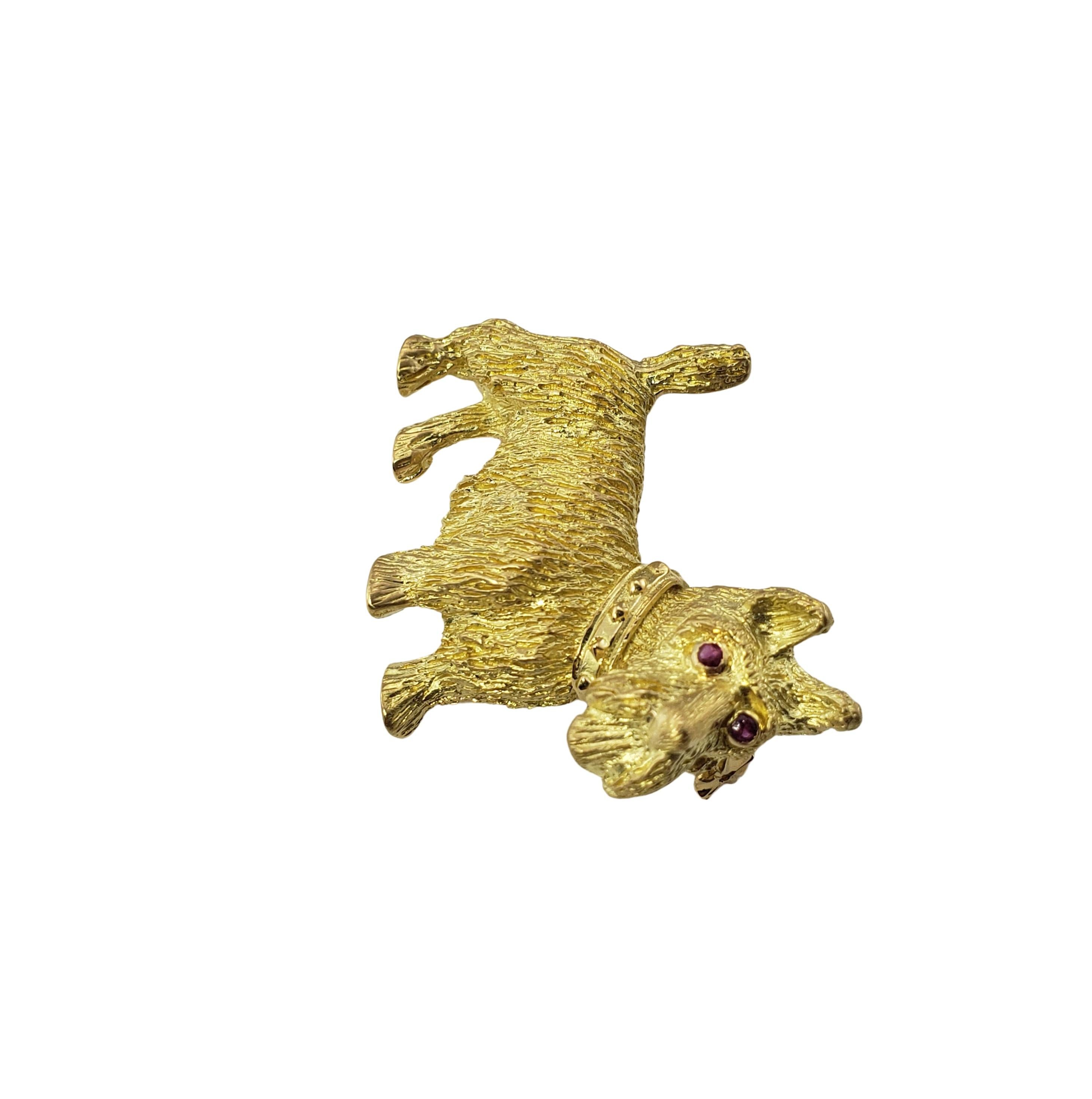 Women's or Men's 18 Karat Yellow Gold and Ruby Scottish Terrier Brooch/Pin