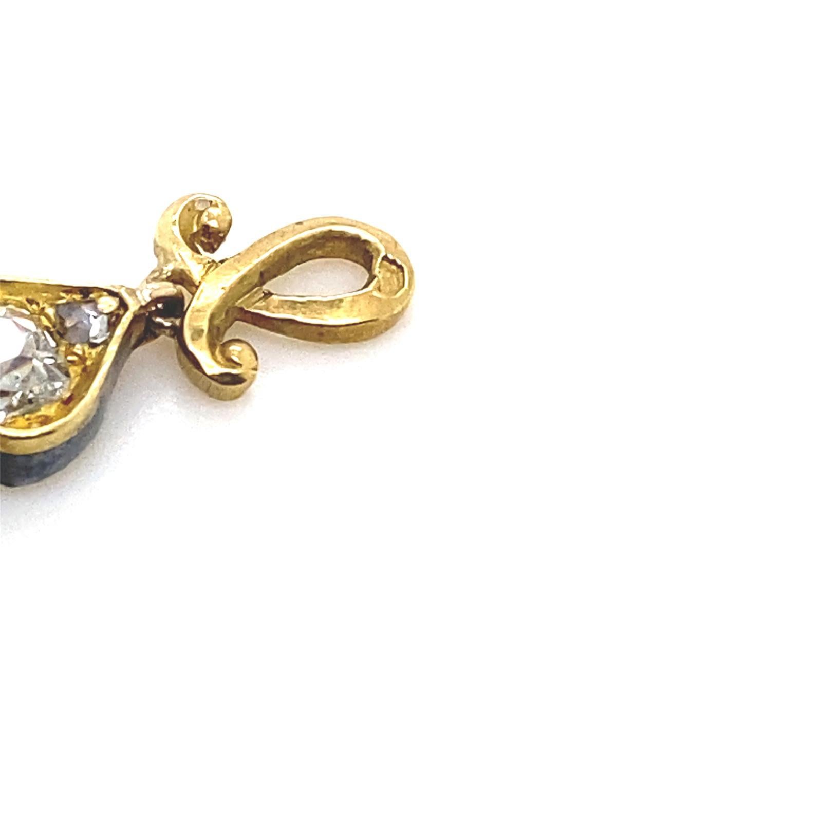 Kreuzanhänger aus 18 Karat Gelbgold und Silber mit Diamanten im Vintage-Stil  Damen im Angebot