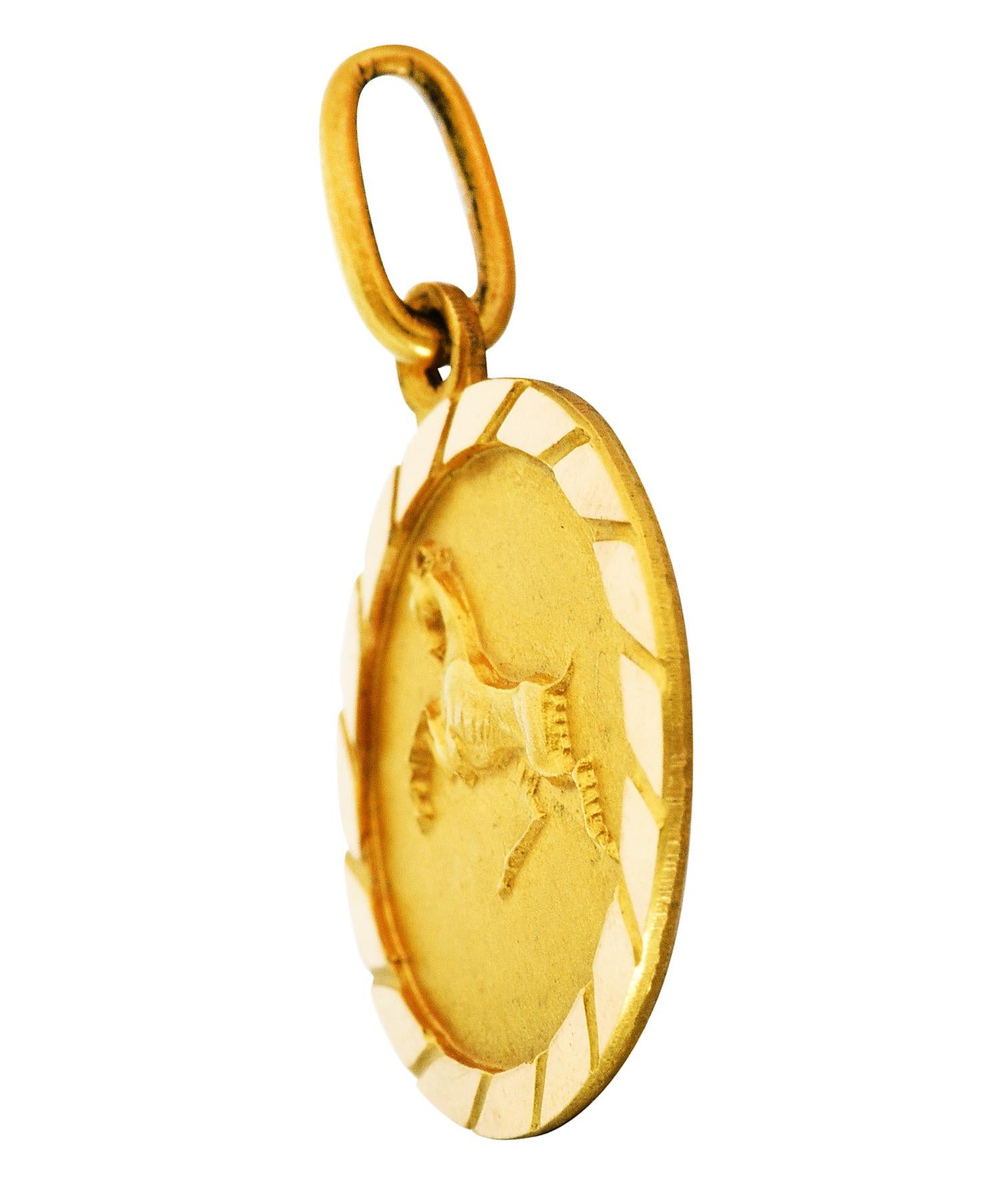Women's or Men's Vintage 18 Karat Yellow Gold Aries Zodiac Charm