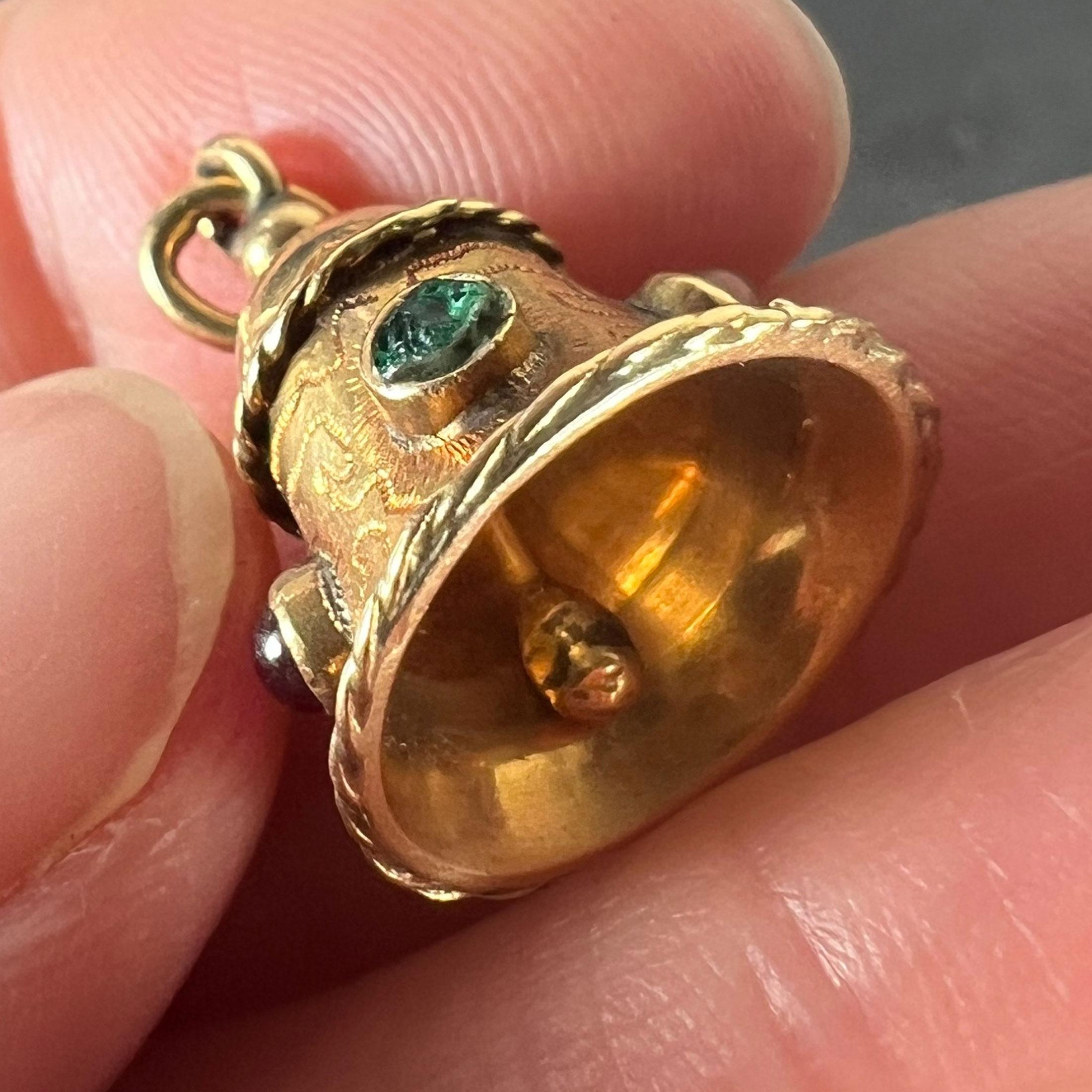 Vintage 18 Karat Gelbgold Bell Charm Anhänger im Angebot 8