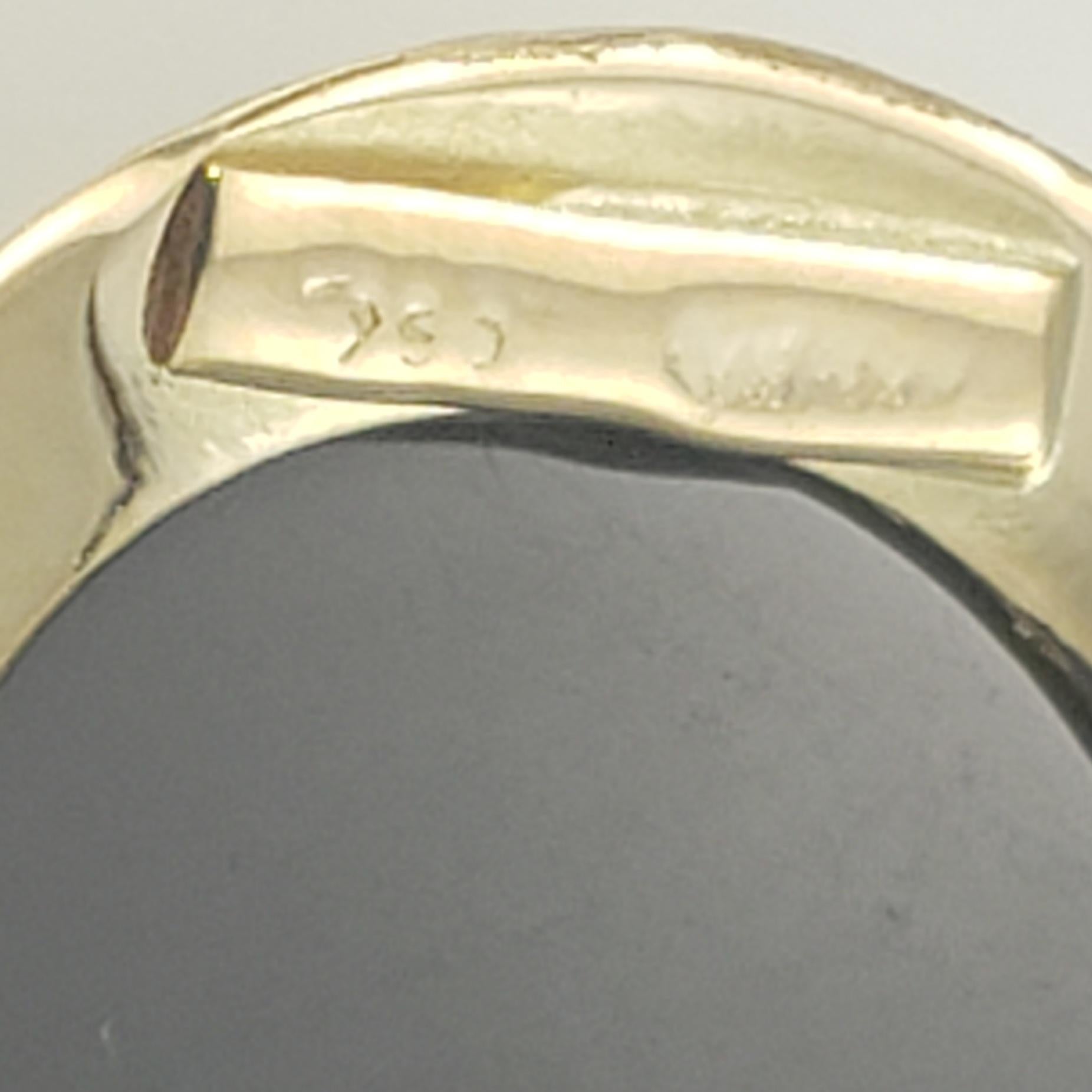 18 Karat Gelbgold Blauer Achat Pferd-Anhänger 1