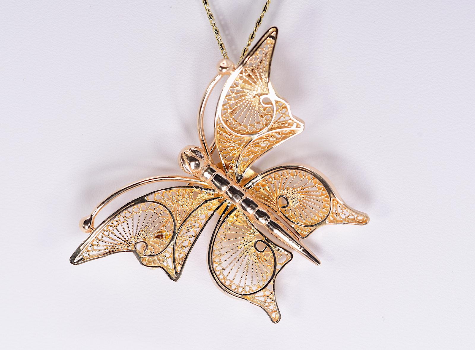 18k Yellow Gold Butterfly Filigree Pin 11.30 grams

Metal: Yellow Gold
Purity: 18k
Total Gram Weight: 11.30

JESSUP'S PRICE: $800.00

#163158-2
Butterflies are deep and powerful representations of life. Around the world, people view the butterfly as