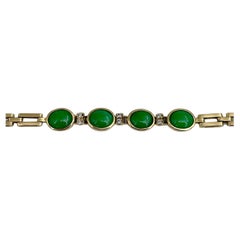 Vintage 18 Karat Yellow Gold Cabochon Cut Green Jade Diamond Chain Bracelet