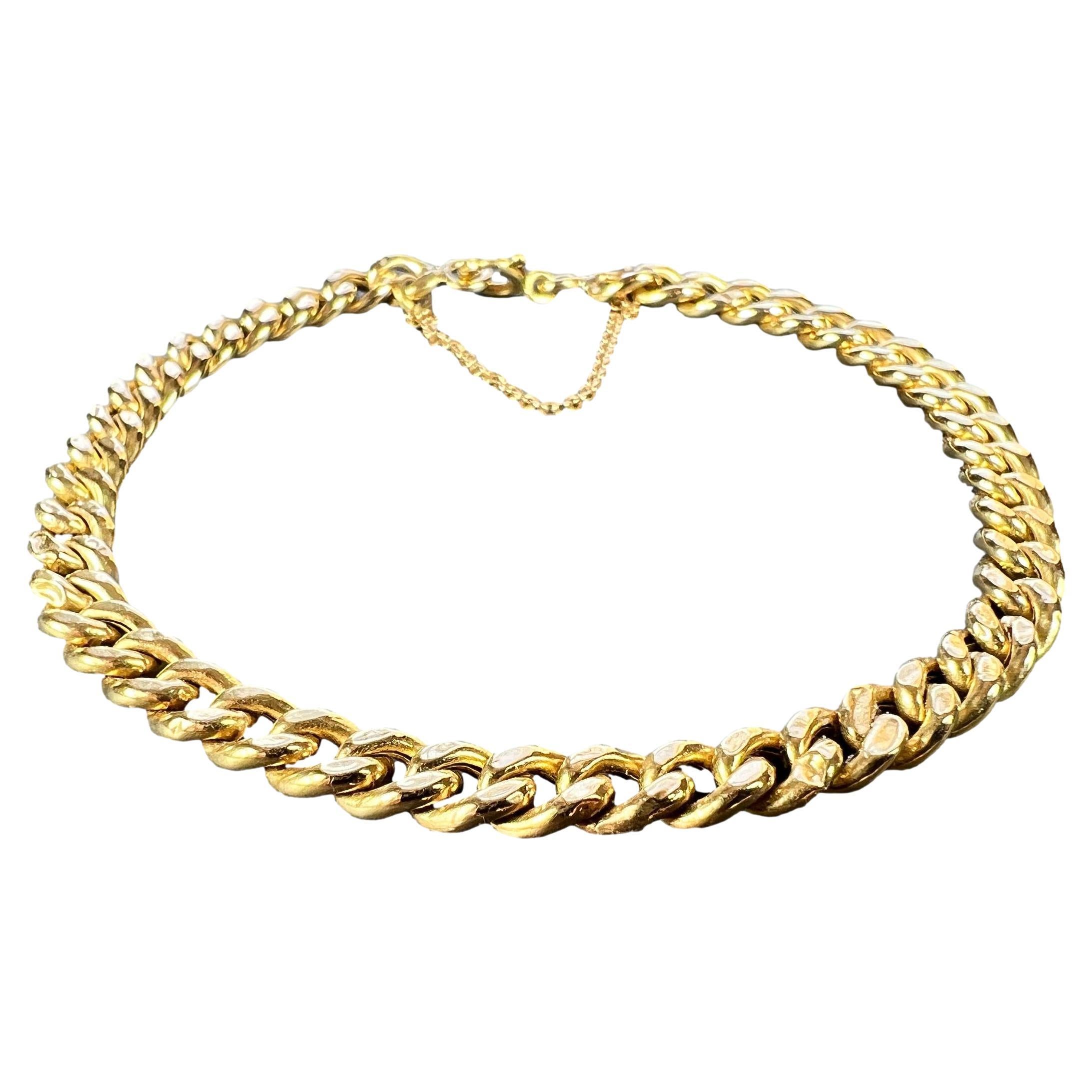 Vintage 18 Karat Yellow Gold Curb Link Chain Bracelet For Sale