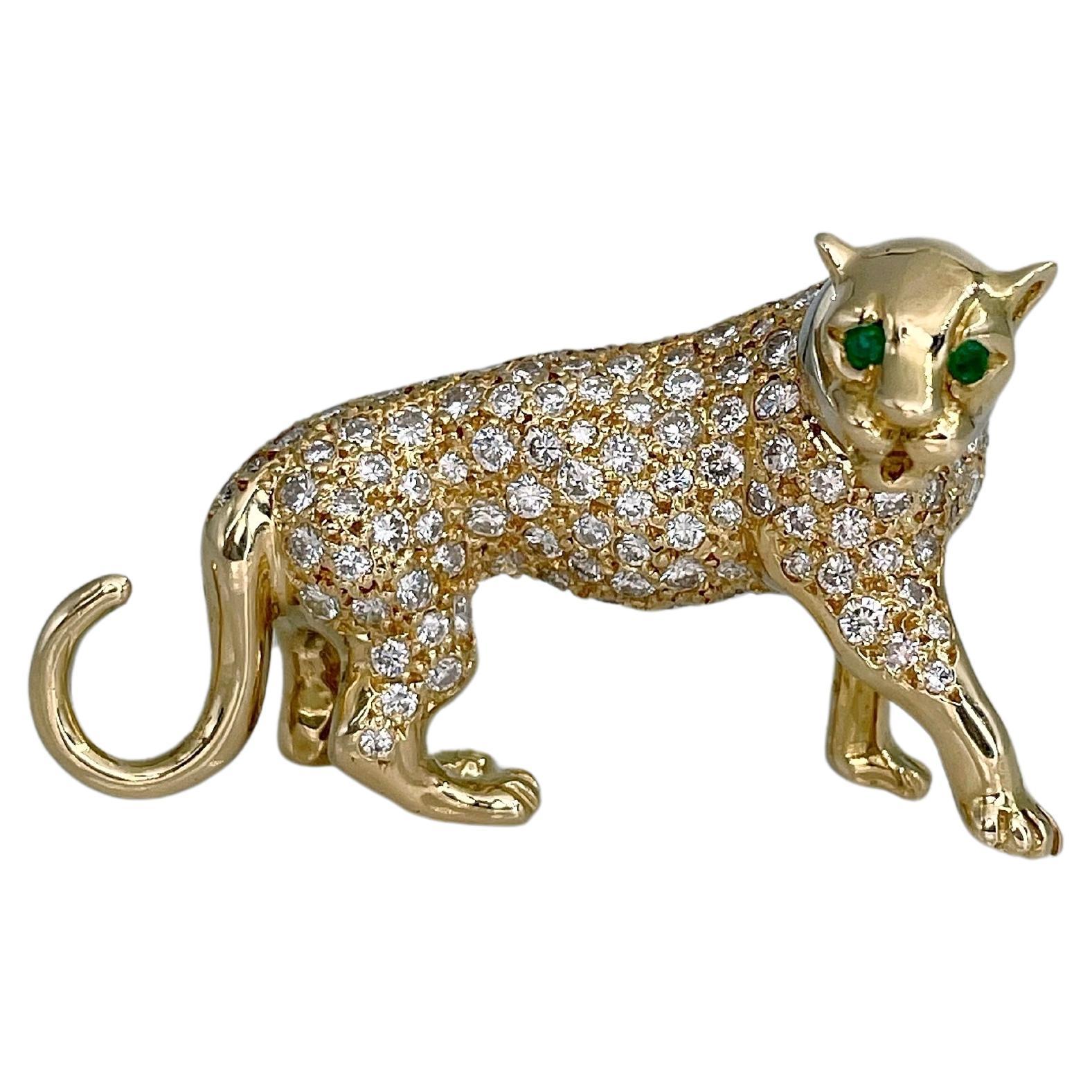 Vintage 18 Karat Yellow Gold 1.60 Carat Diamond Emerald Panther Pin Brooch For Sale