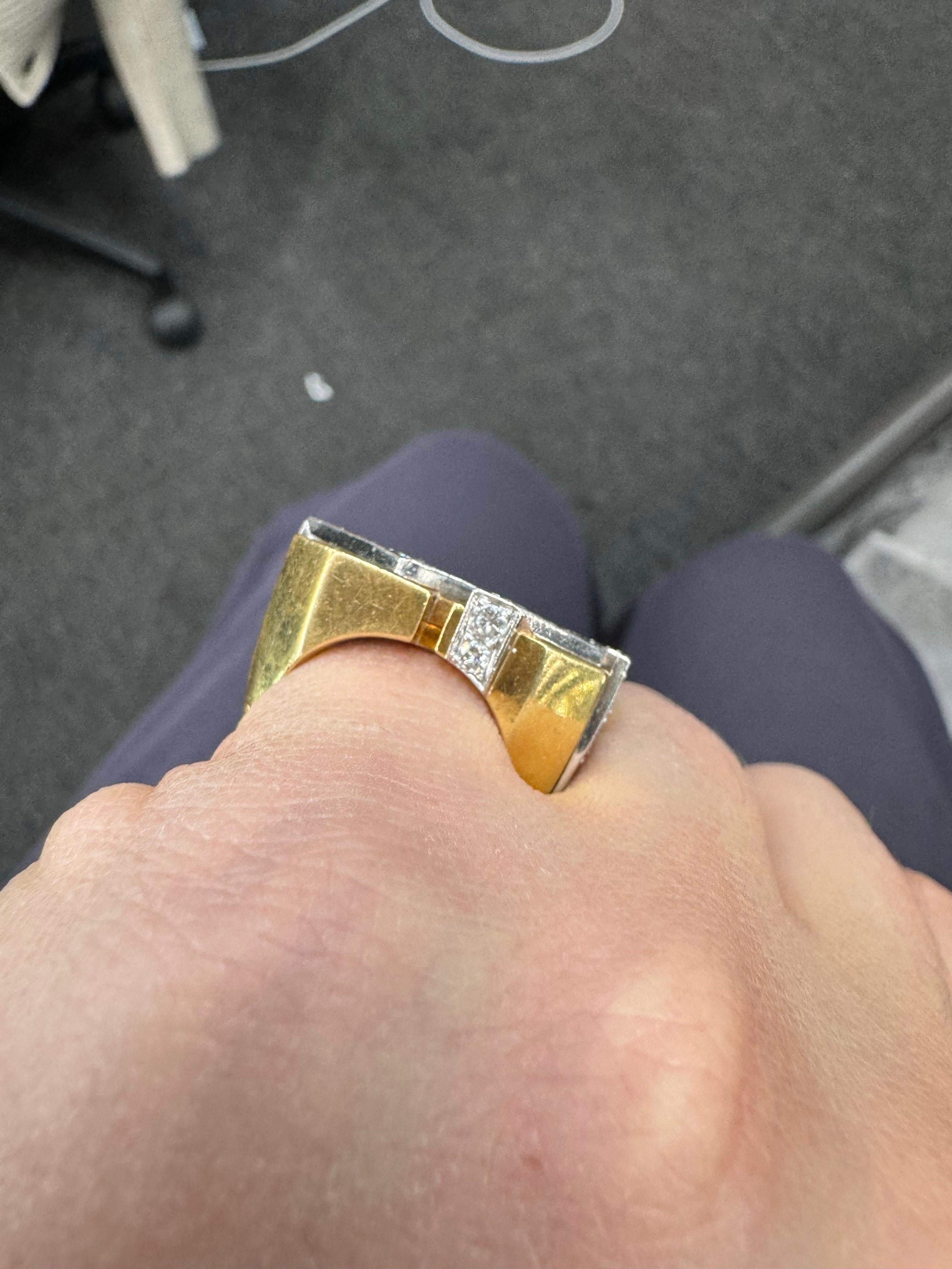 Vintage 18 Karat Yellow Gold Diamond Ring 1.25 Carats 18 Karat Yellow Gold For Sale 2
