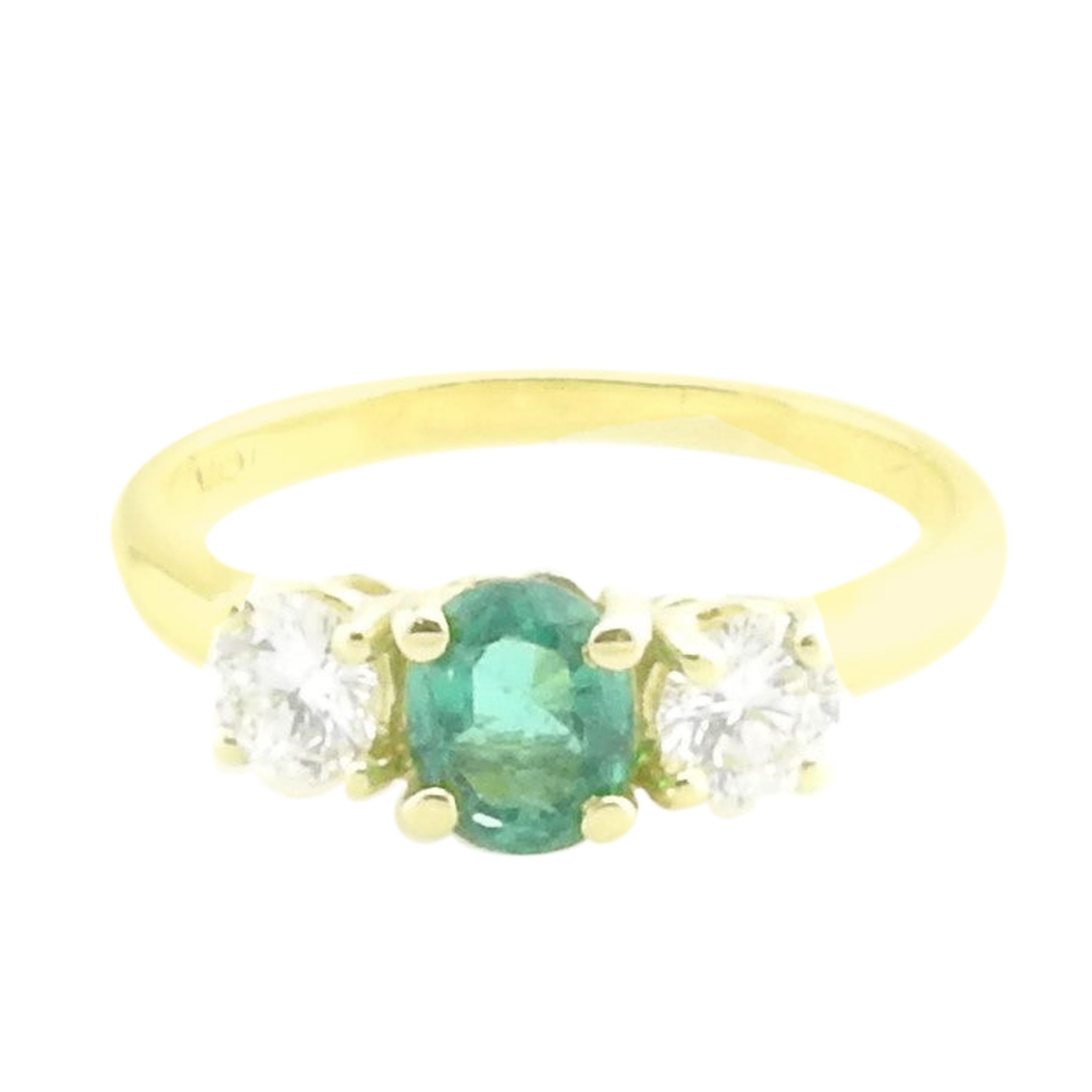 18 Karat Yellow Gold Emerald and Diamond Ring For Sale at 1stDibs