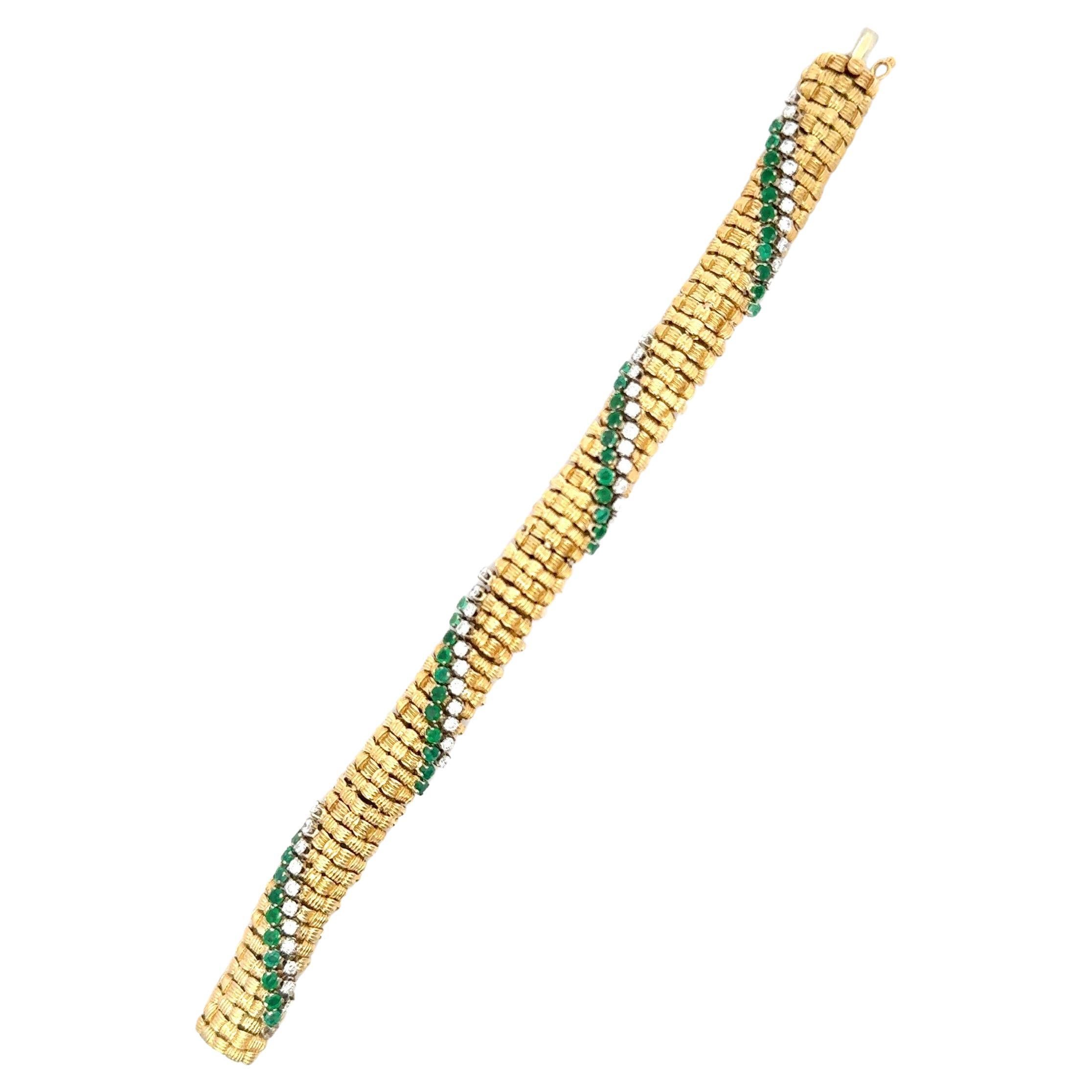 Women's Vintage 18 Karat Yellow Gold Emerald Diamond Woven Motif Bracelet 61.1 Grams For Sale