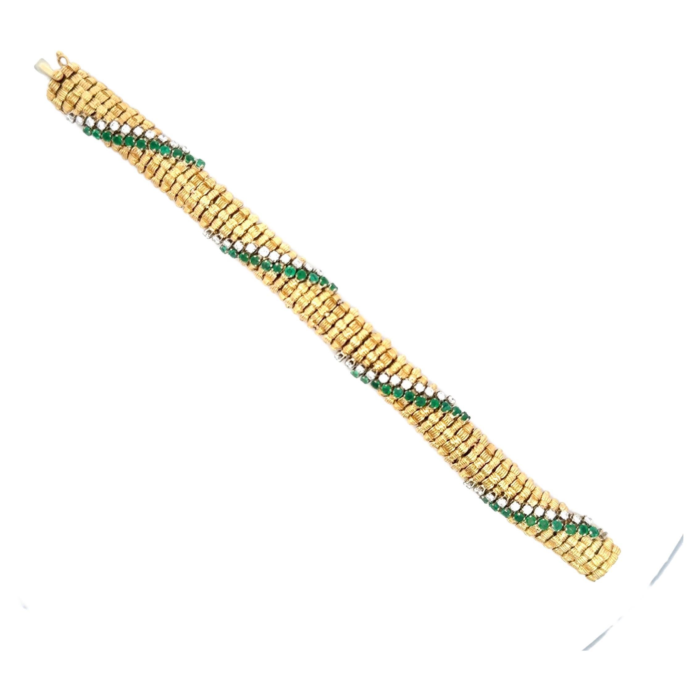 Vintage 18 Karat Yellow Gold Emerald Diamond Woven Motif Bracelet 61.1 Grams For Sale