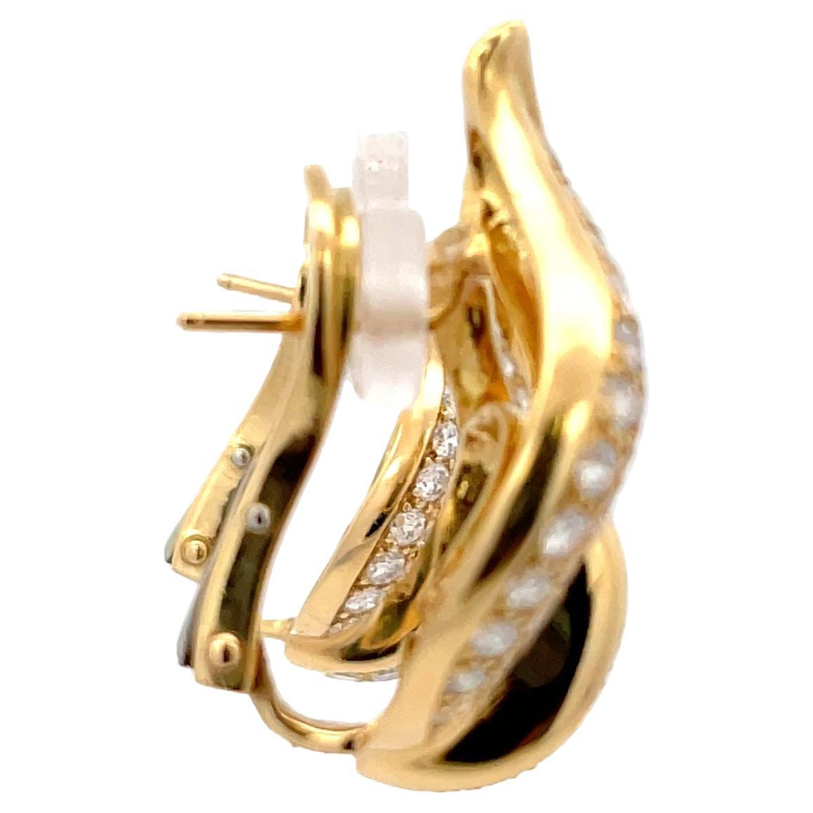 Round Cut Vintage 18 Karat Yellow Gold Flame Motif Earrings 4 Carats G-H VS2-SI1