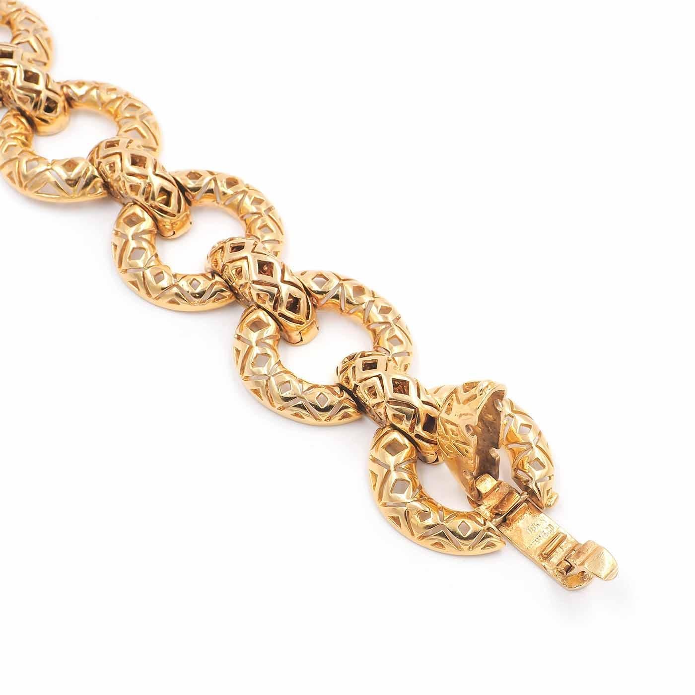 Vintage 18 Karat Yellow Gold Geometric Cutout Bracelet by Tiffany & Co. In Excellent Condition For Sale In Los Angeles, CA