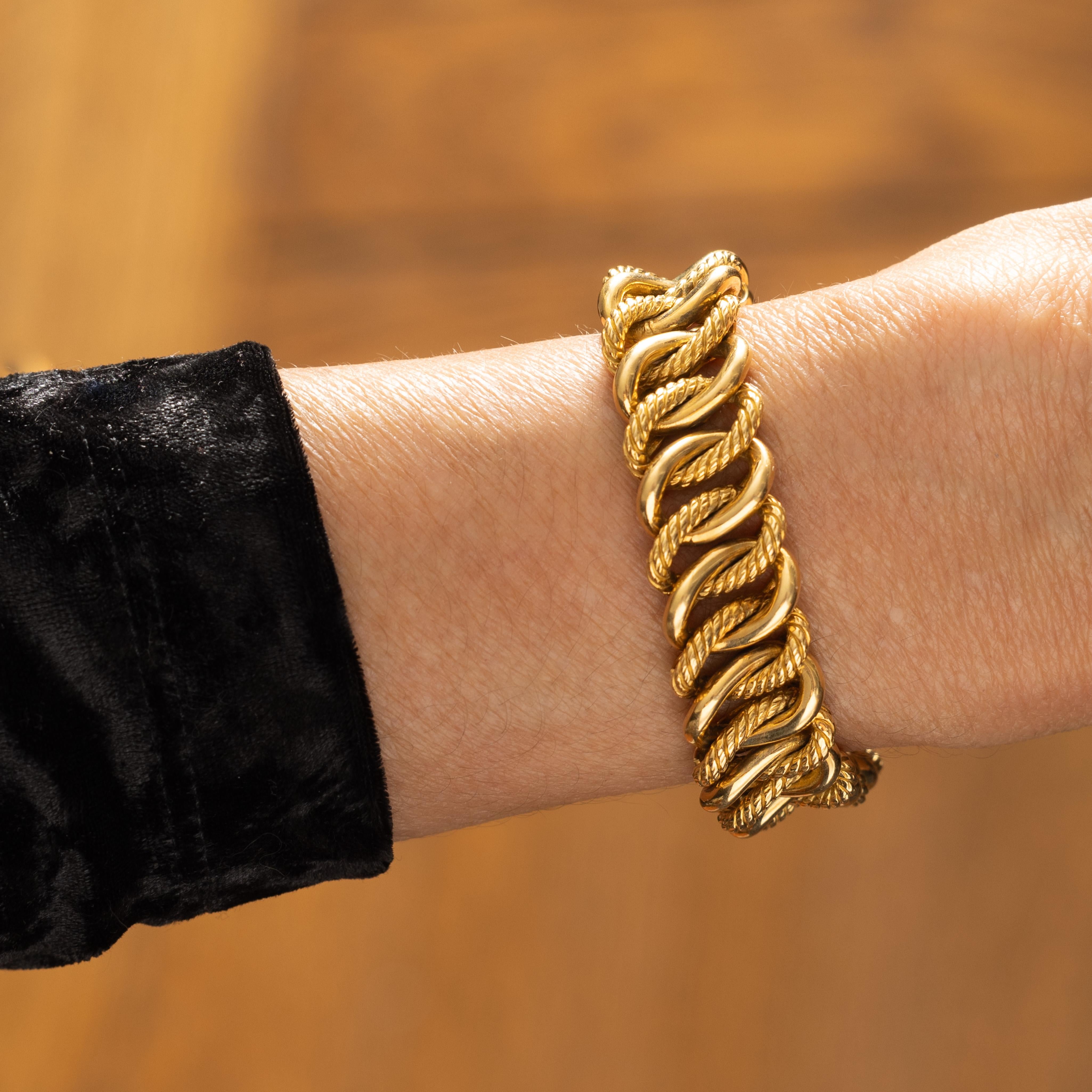 Vintage 18 Karat Yellow Gold Georges Lenfant for OJ Perrin Rope Scroll Bracelet For Sale 4