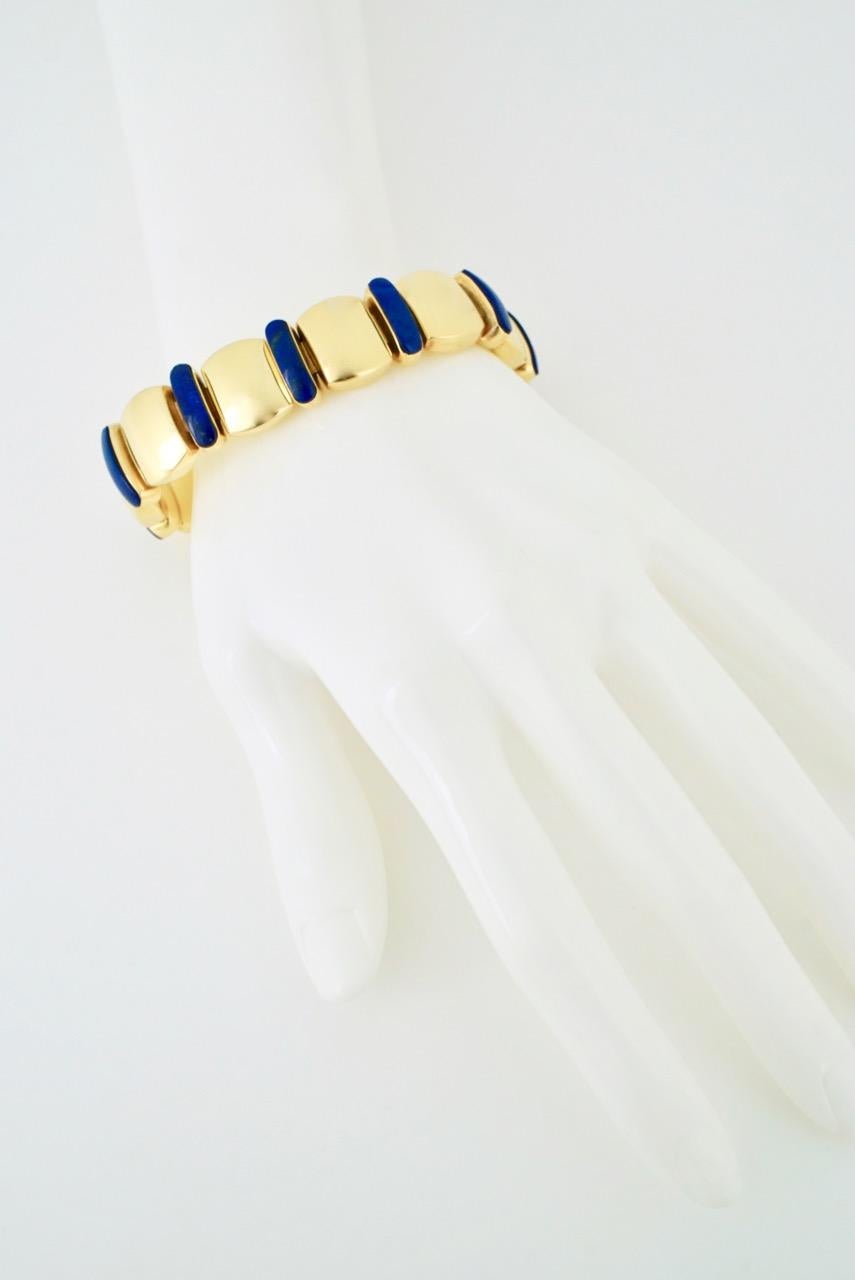 Vintage 18 Karat Yellow Gold Lapis Lazuli Bracelet 58 Grams Damen im Angebot