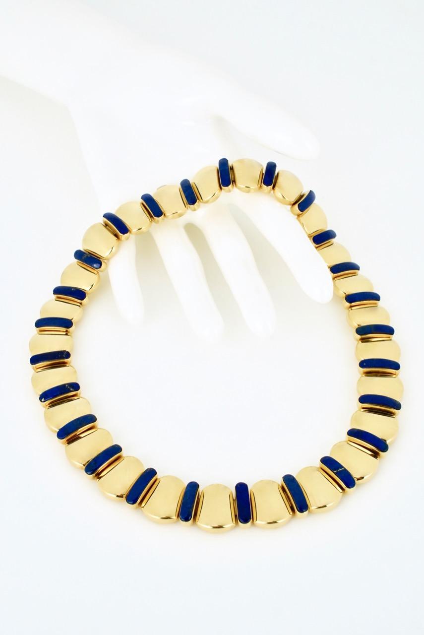 Vintage 18 Karat Yellow Gold Lapis Lazuli Collar Collier Necklace 121 Grams In Good Condition For Sale In Sydney, NSW