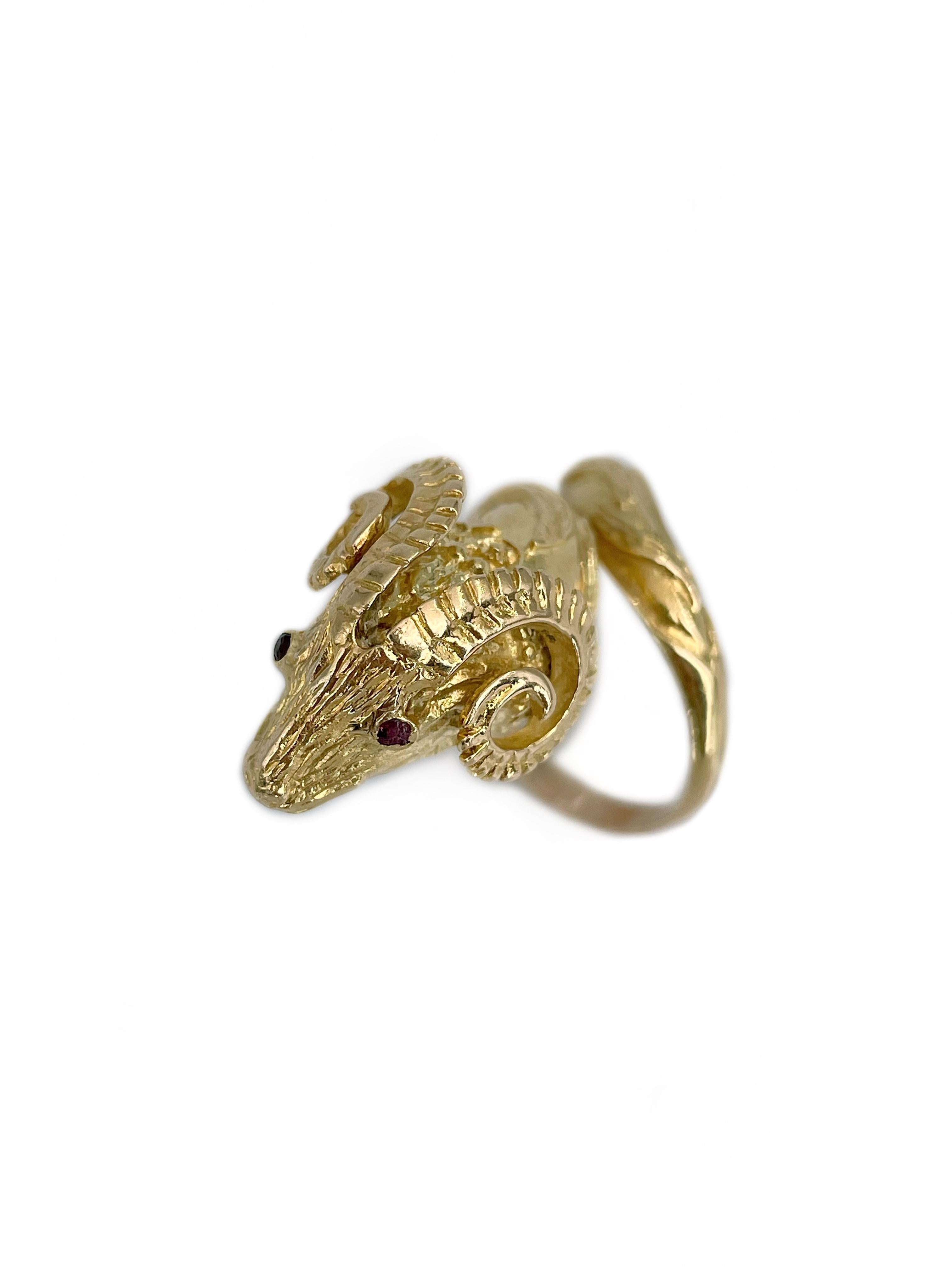Vintage 18 Karat Gelbgold Widderkopf Cocktail Ring im Zustand „Gut“ in Vilnius, Vilniaus apskr.