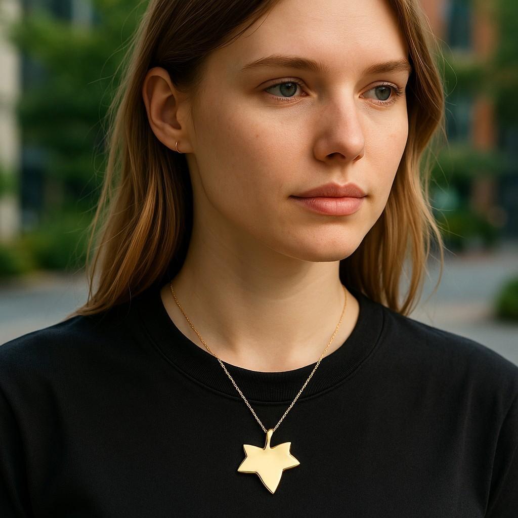 Vintage 18 Karat Yellow Gold Rare Tiffany & Co Angela Cummings Leaf Pendant Neck For Sale 7