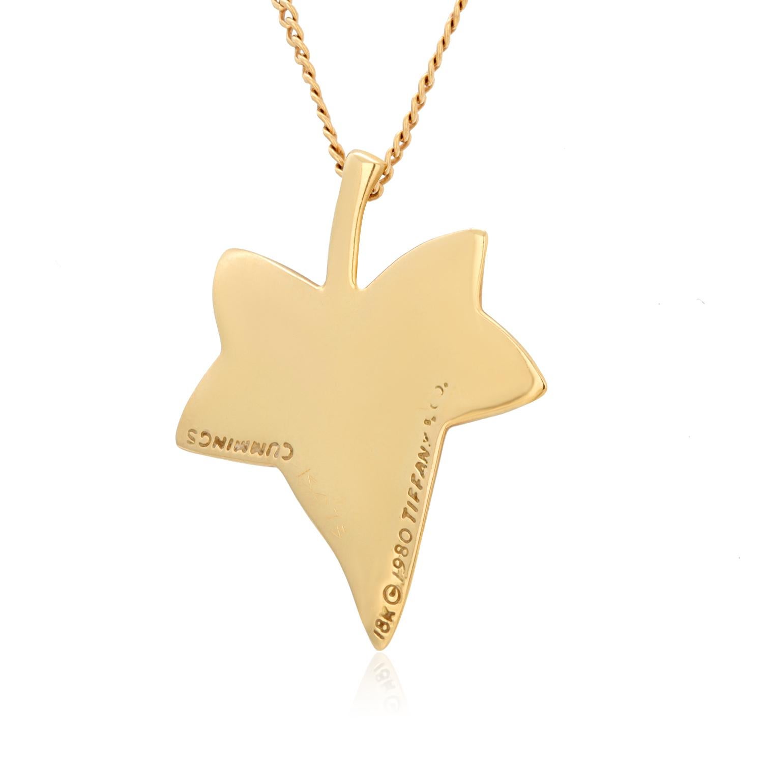 Vintage 18 Karat Yellow Gold Rare Tiffany & Co Angela Cummings Leaf Pendant Neck For Sale 3