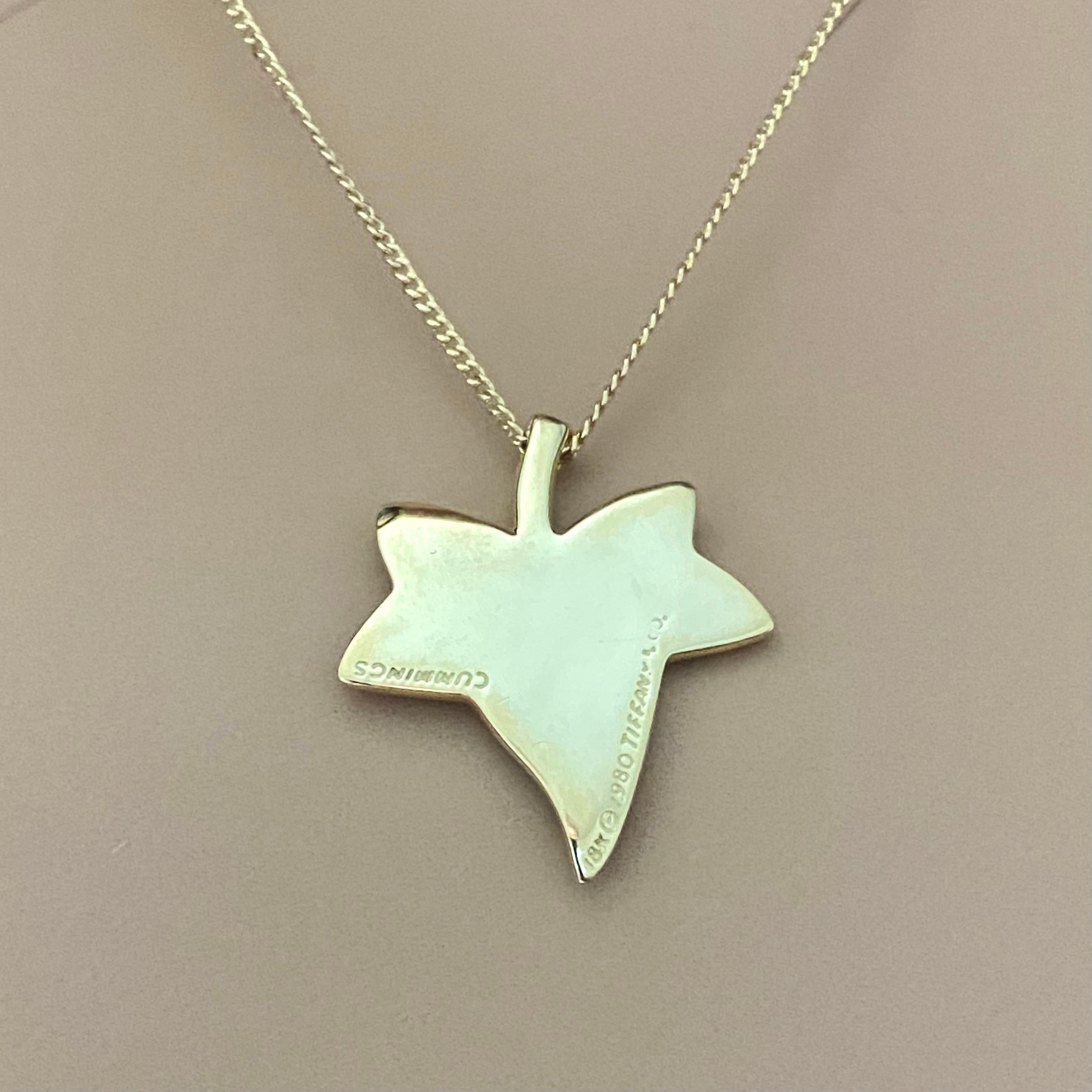 Vintage 18 Karat Yellow Gold Rare Tiffany & Co Angela Cummings Leaf Pendant Neck For Sale 5