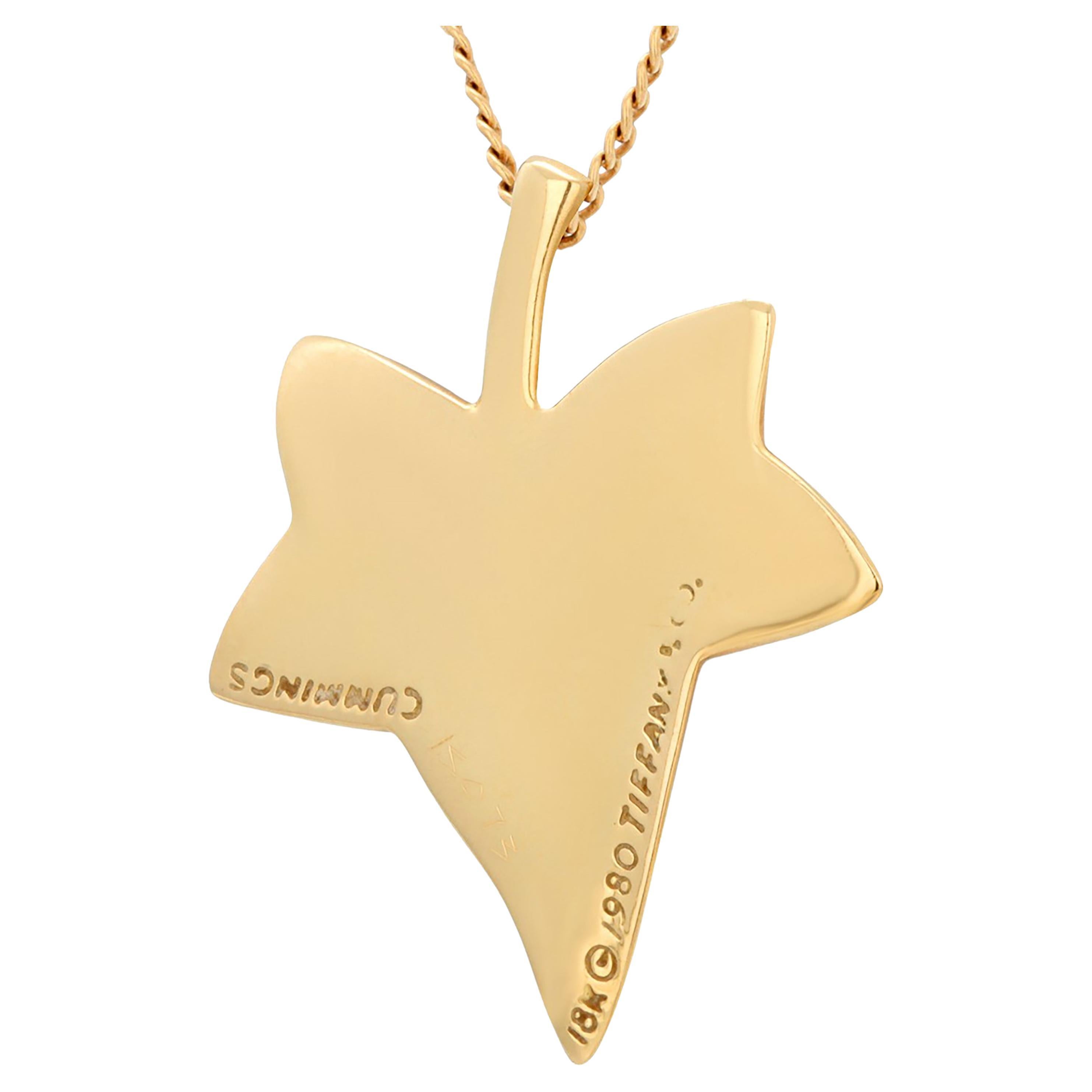 Vintage 18 Karat Yellow Gold Rare Tiffany & Co Angela Cummings Leaf Pendant Neck