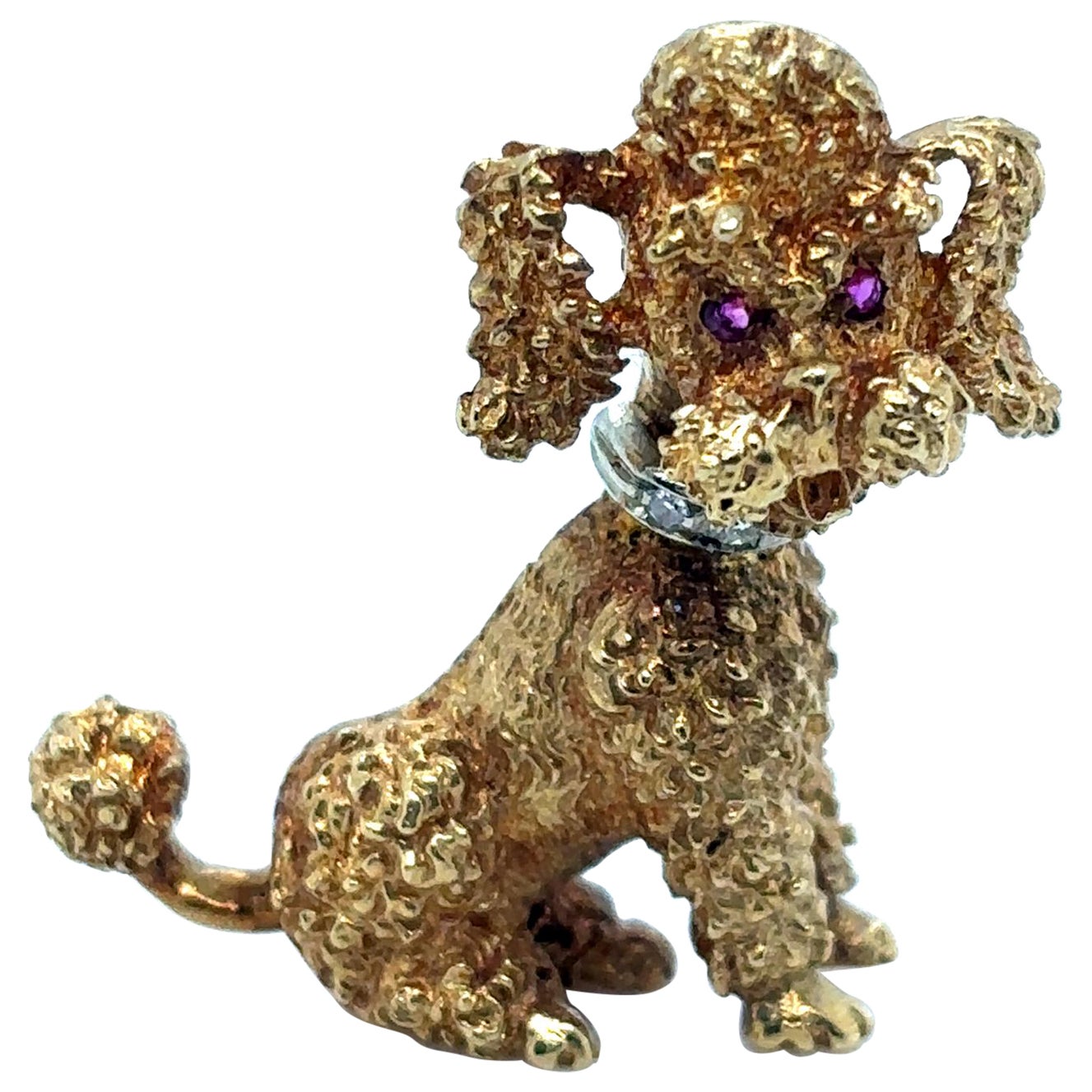 Broche caniche vintage en or jaune 18 carats, rubis et diamants, Circa 1960