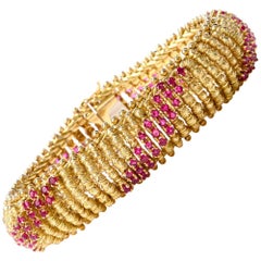 Vintage 18 Karat Yellow Gold Ruby Flexible Link Bracelet