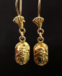 Vintage 18 Karat Yellow Gold Scarab Beetle Earrings, Dangly, Egyptian