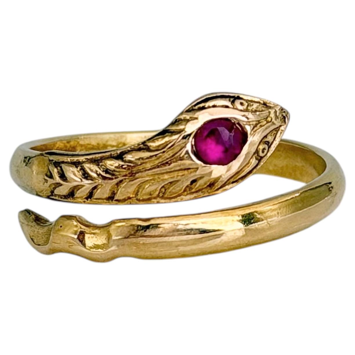 Vintage 18 Karat Yellow Gold Snake Ring