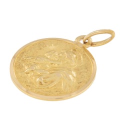 Vintage 18 Karat Yellow Gold St. Anthony Medal Charm Made in Italy