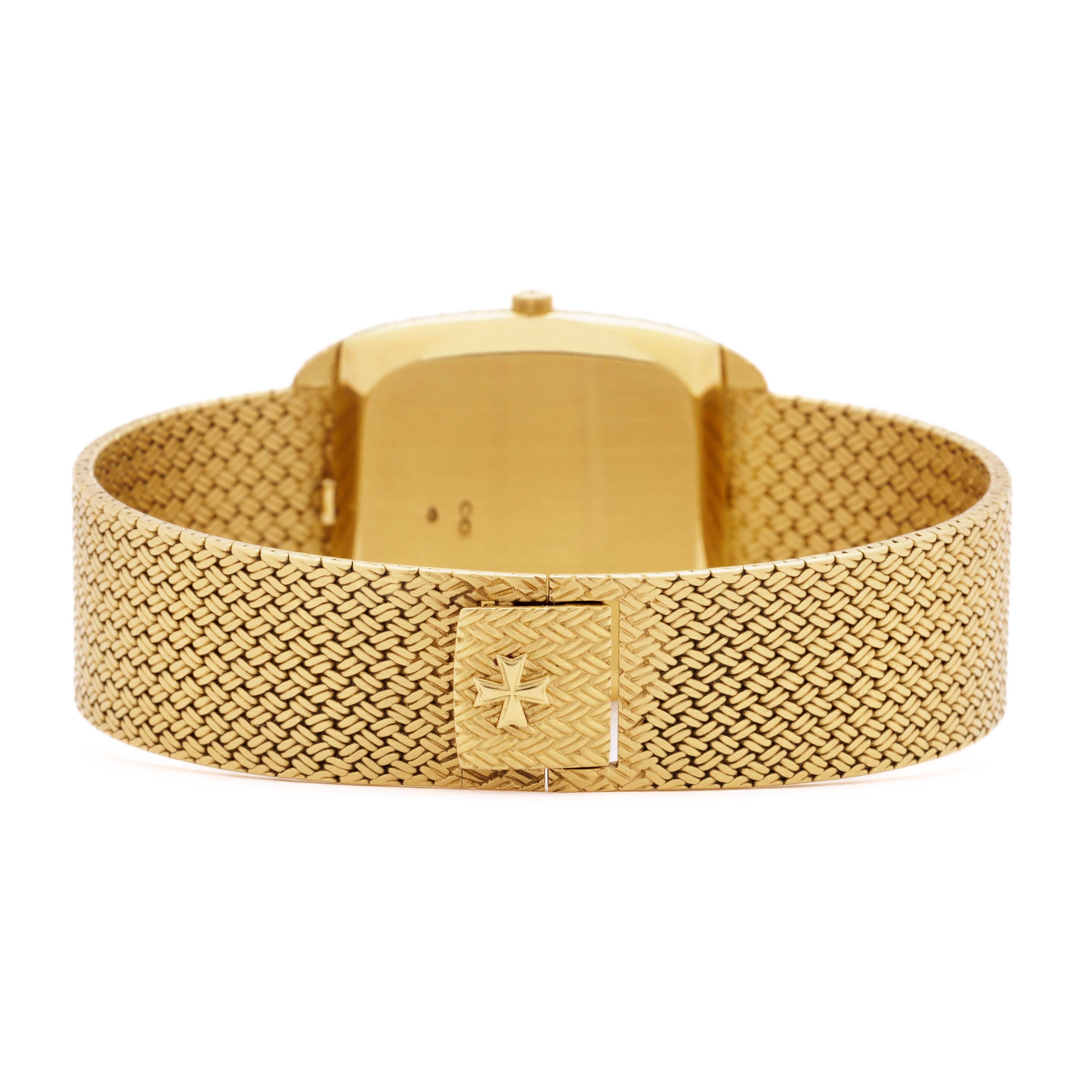 Modernist Vintage 18 Karat Yellow Gold Vacheron Constantin Model 2045 Ultra Thin B & P