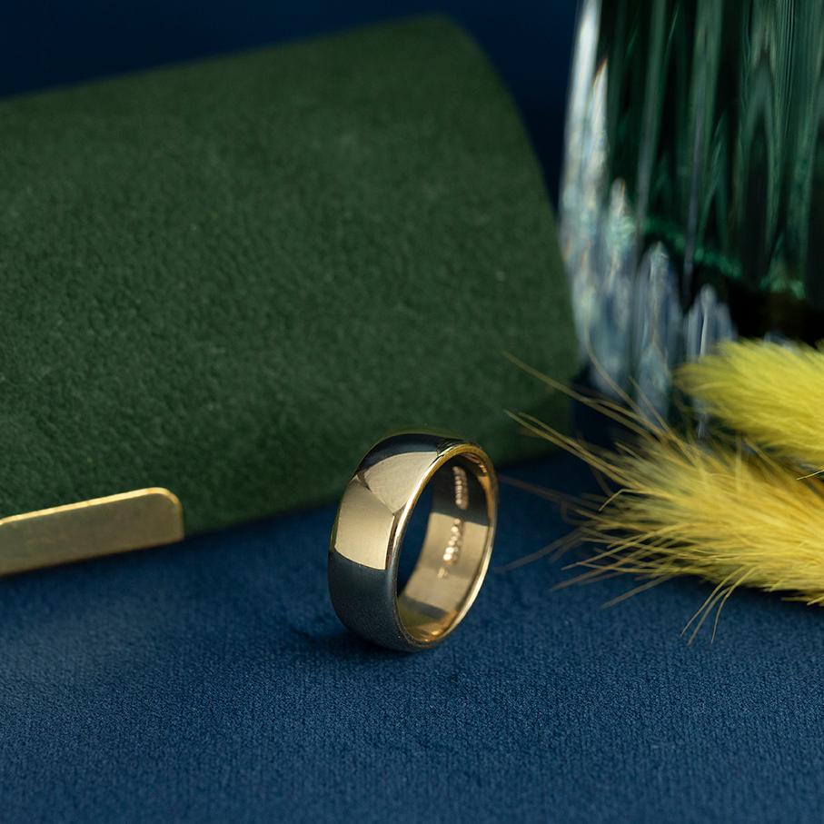 Vintage 18 Karat Gelb Golden Doughnut Band, Solid Gold Stacking Ring Größe 6,5 im Angebot 3