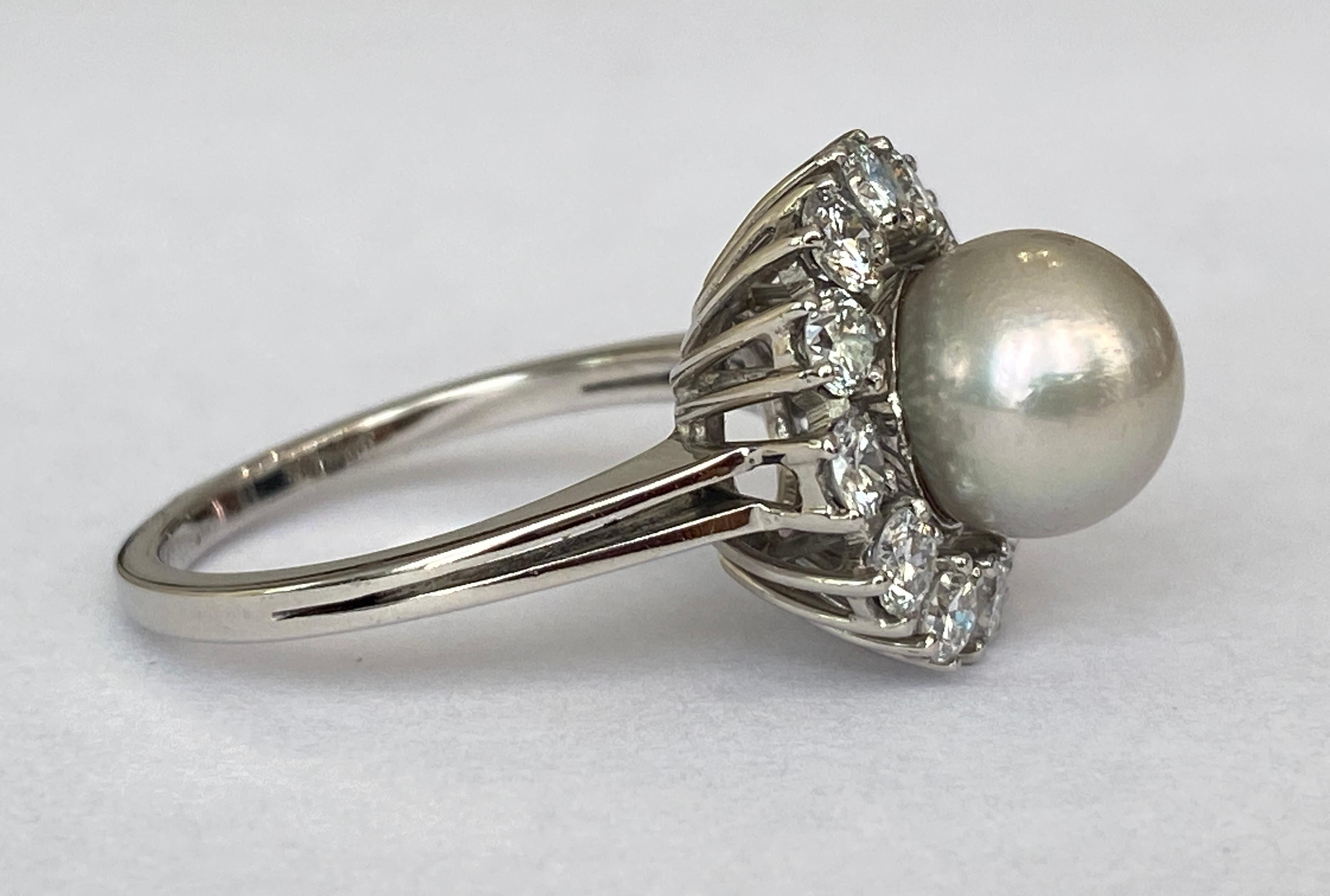 Vintage-Ring aus Weißgold mit  Süßwasserperle und  Diamanten 2