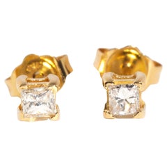 Vintage 18 Yellow Gold Partial Rubover Princess Cut Diamond Stud Style Earrings