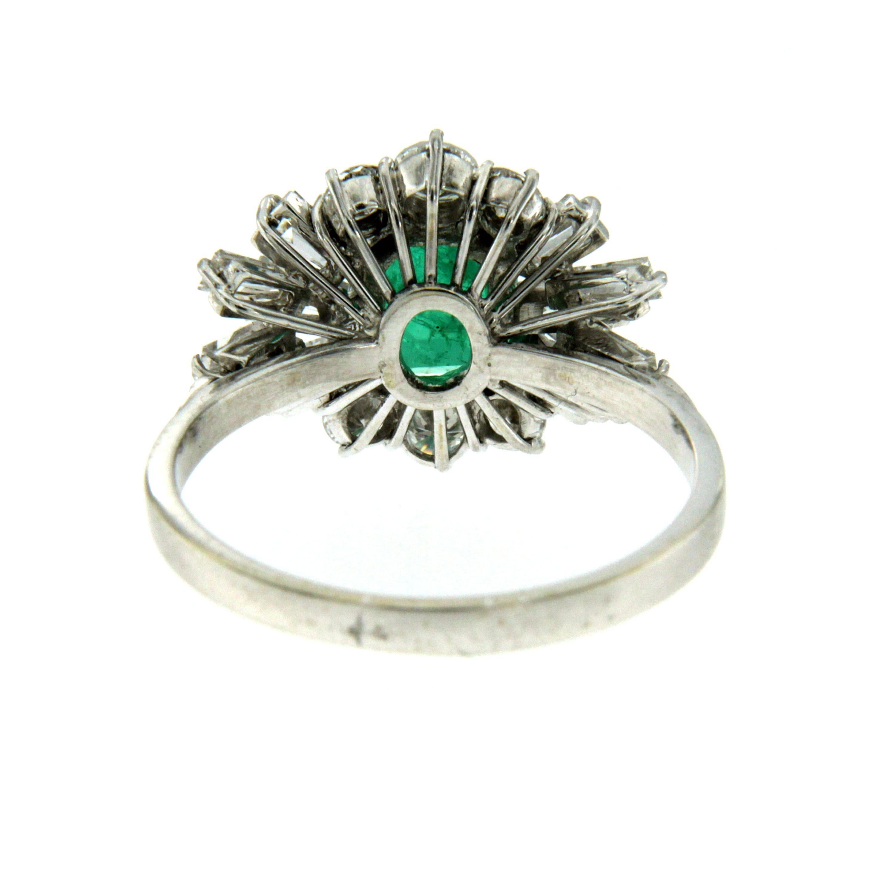 Vintage 1.80 Carat Colombian Emerald Diamond Gold Ring 1