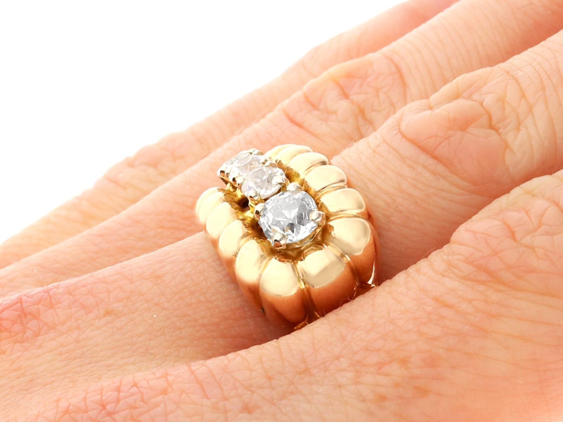 Vintage 1.80 Ct Diamond and 18 Ct Yellow Gold Dress Ring For Sale 2
